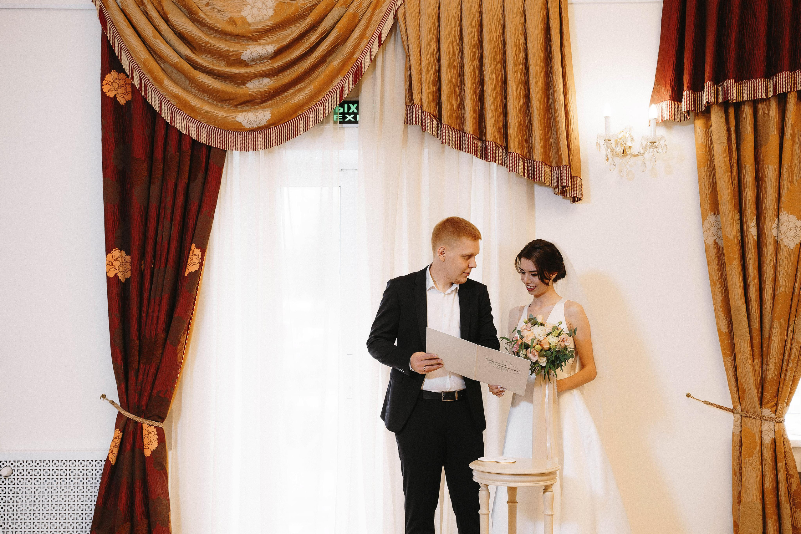 Свадебная фотосессия на ВДНХ