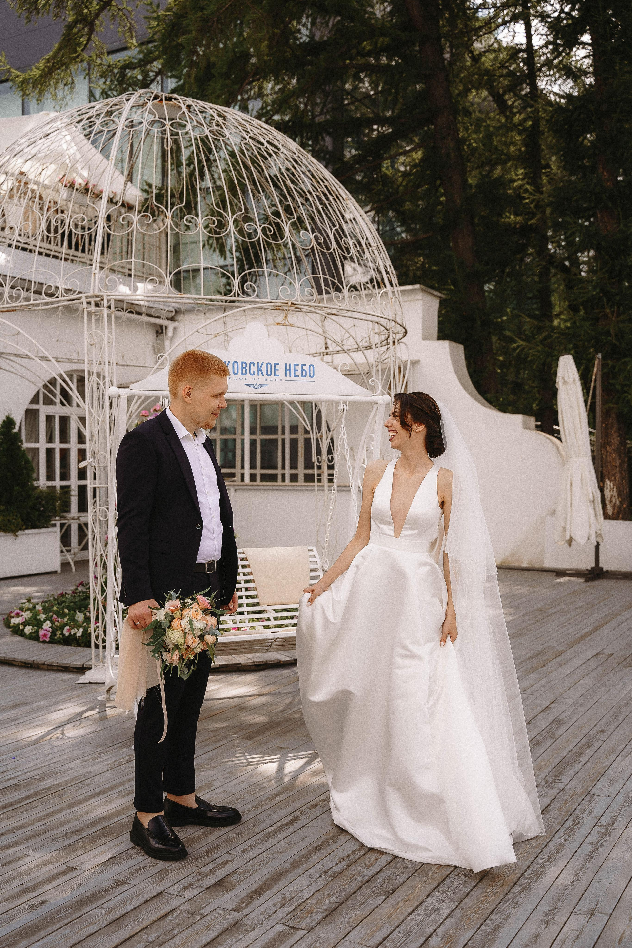 Свадебная фотосессия на ВДНХ