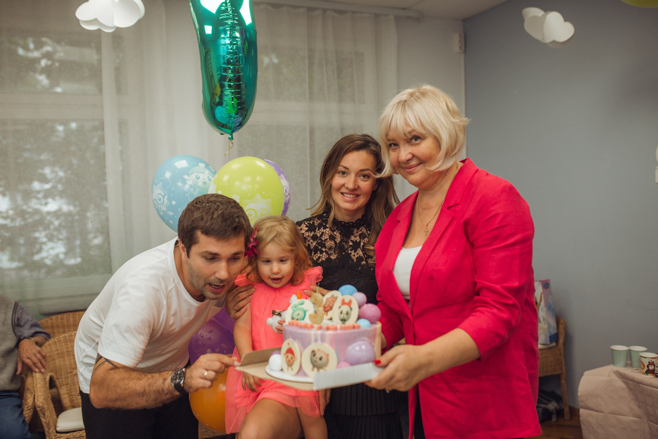 День Рождения Кристины. Фотограф на Крещение, семейный фотограф в Москве