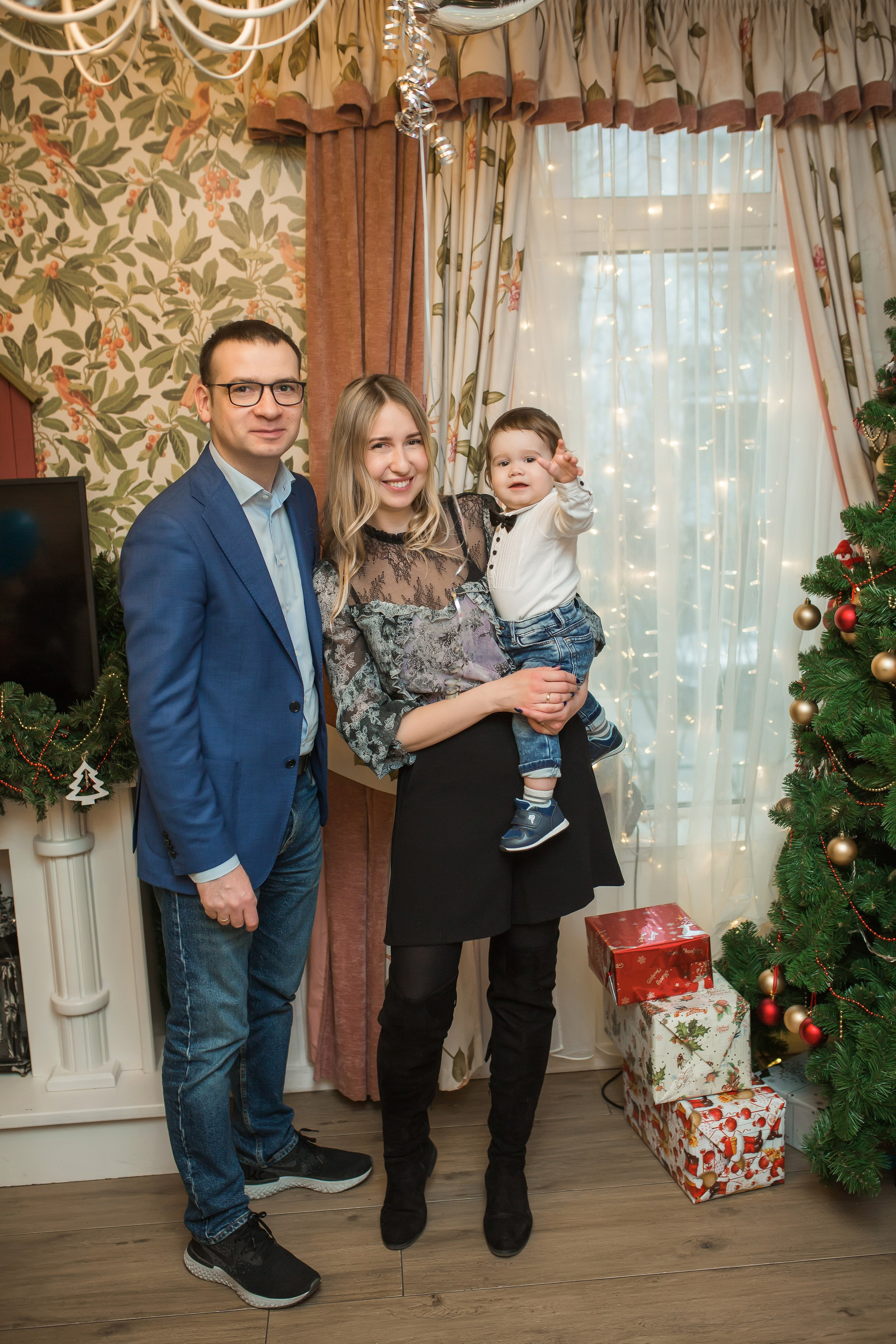 Годик Максиму. Фотограф на Крещение, семейный фотограф в Москве