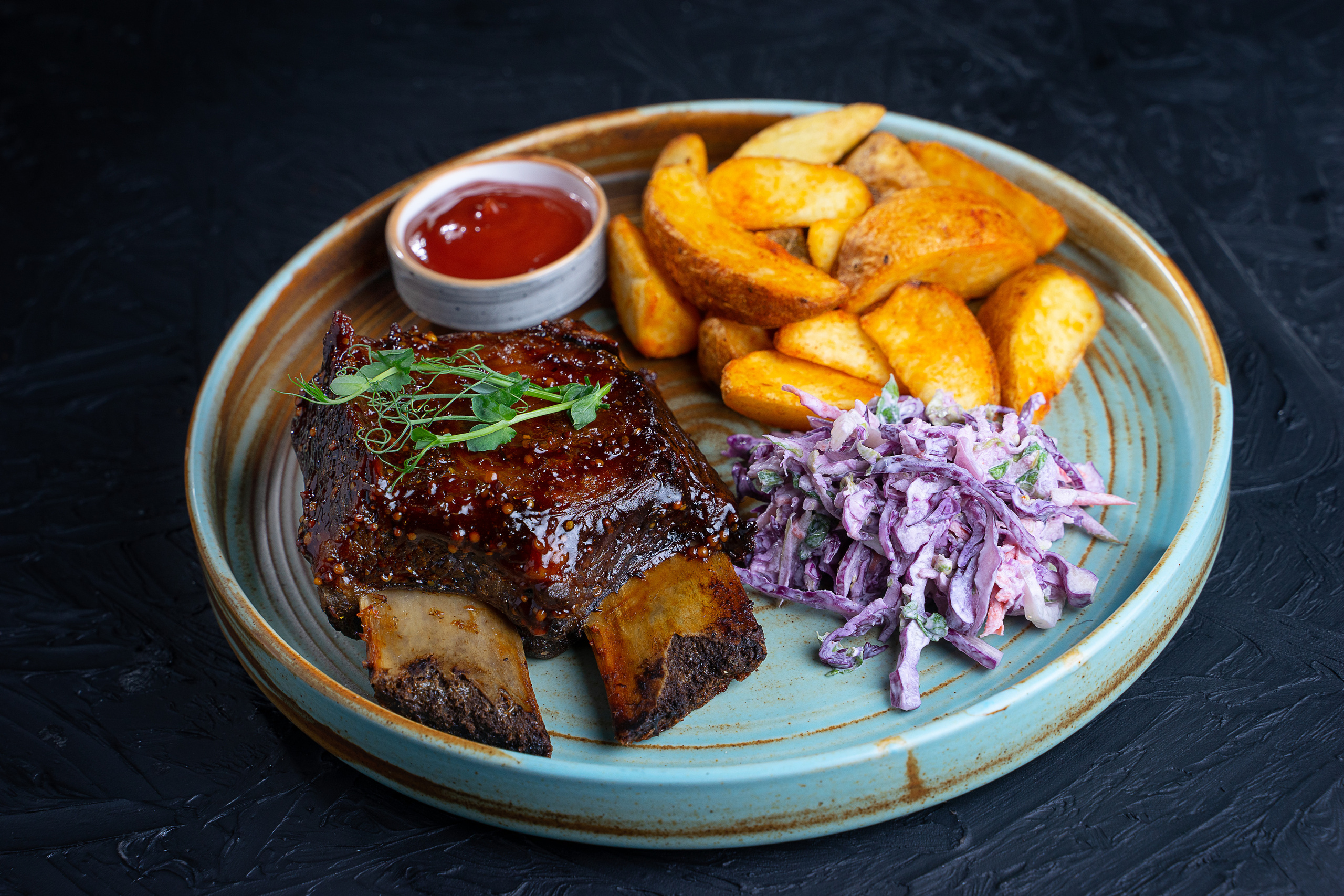 картофель по-деревенски и мясо