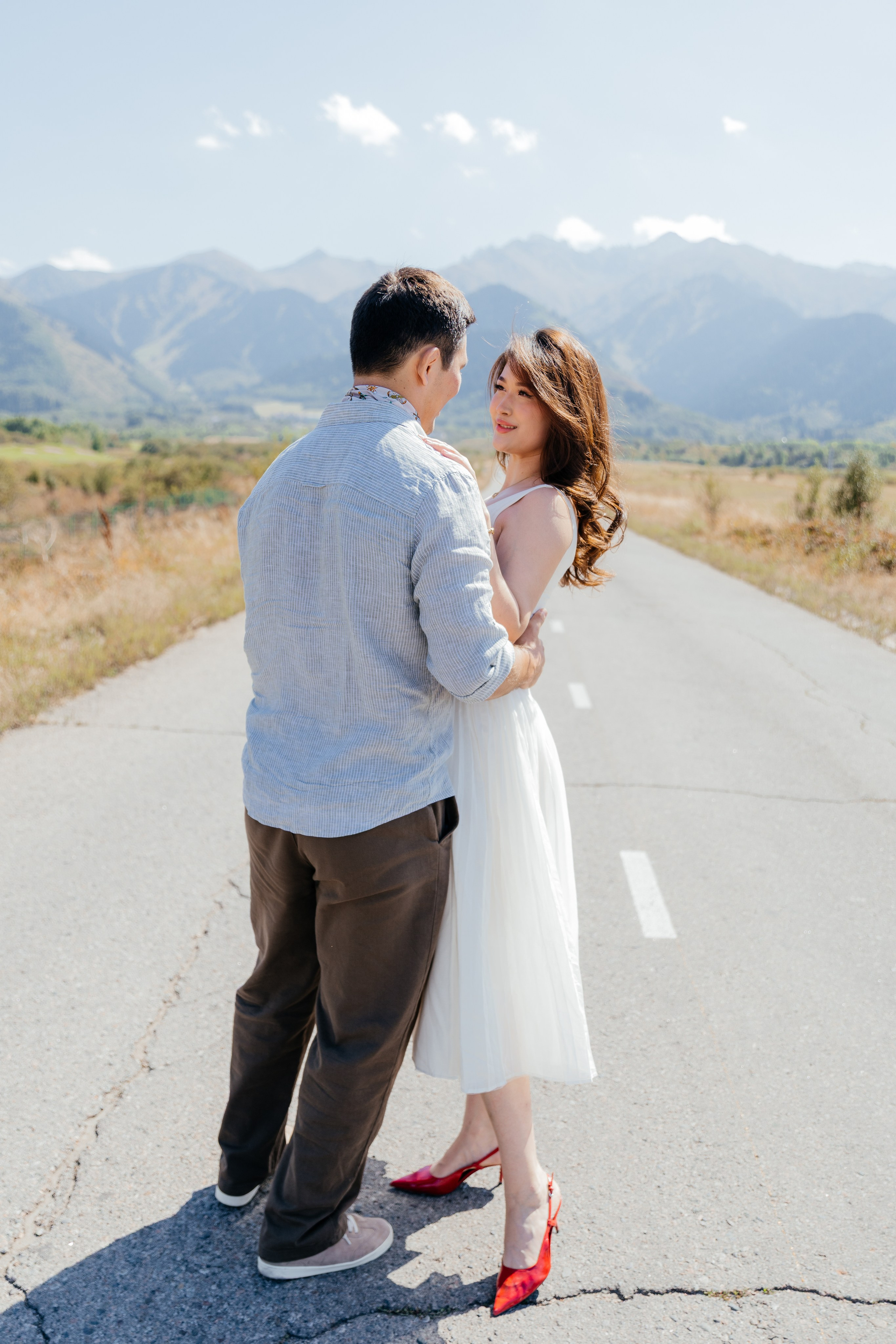 AKEZHAN & AQKERBEZ. Wedding and Fashion photographer