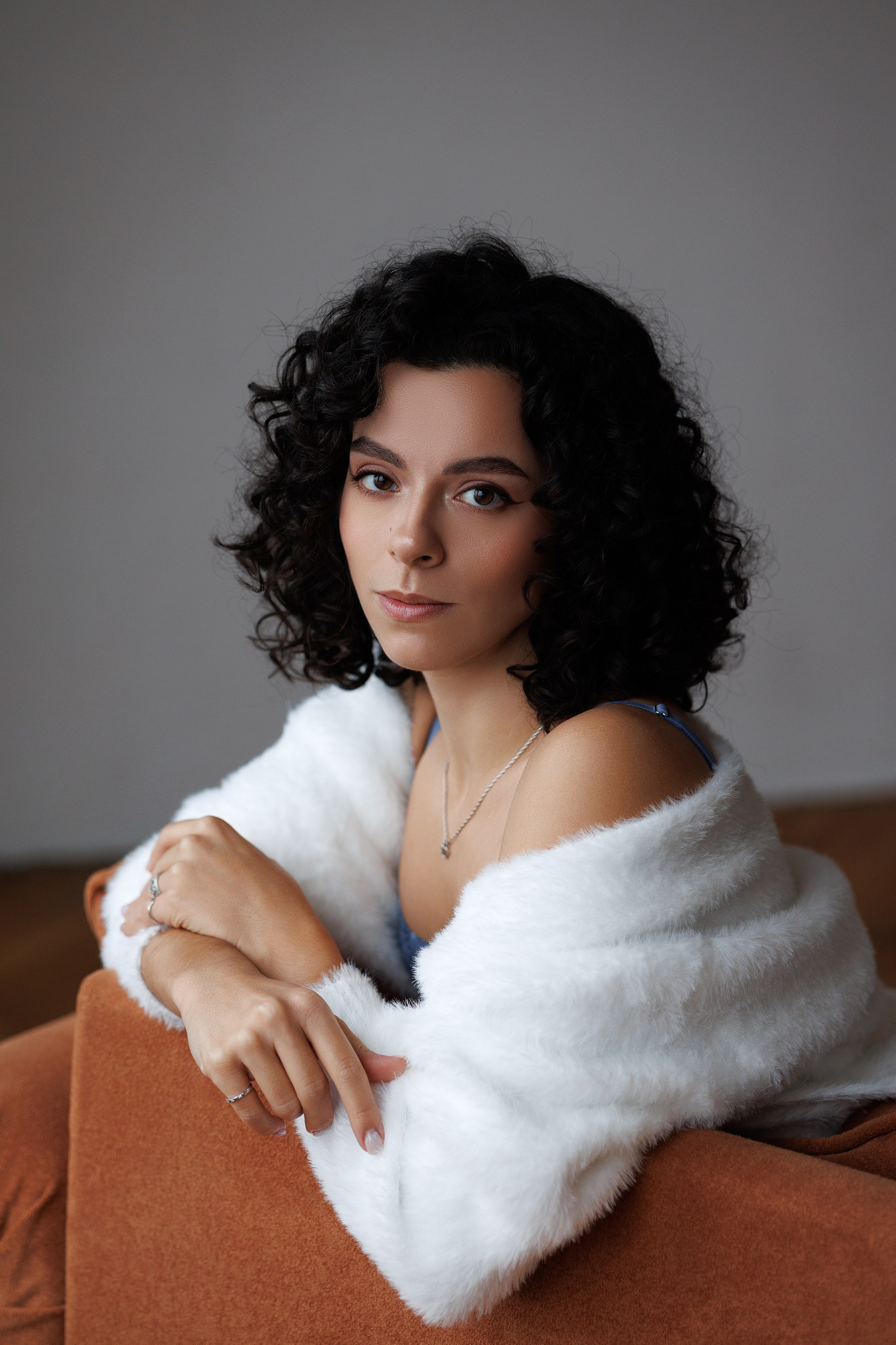 Женский портрет в студии. Фотограф Минск