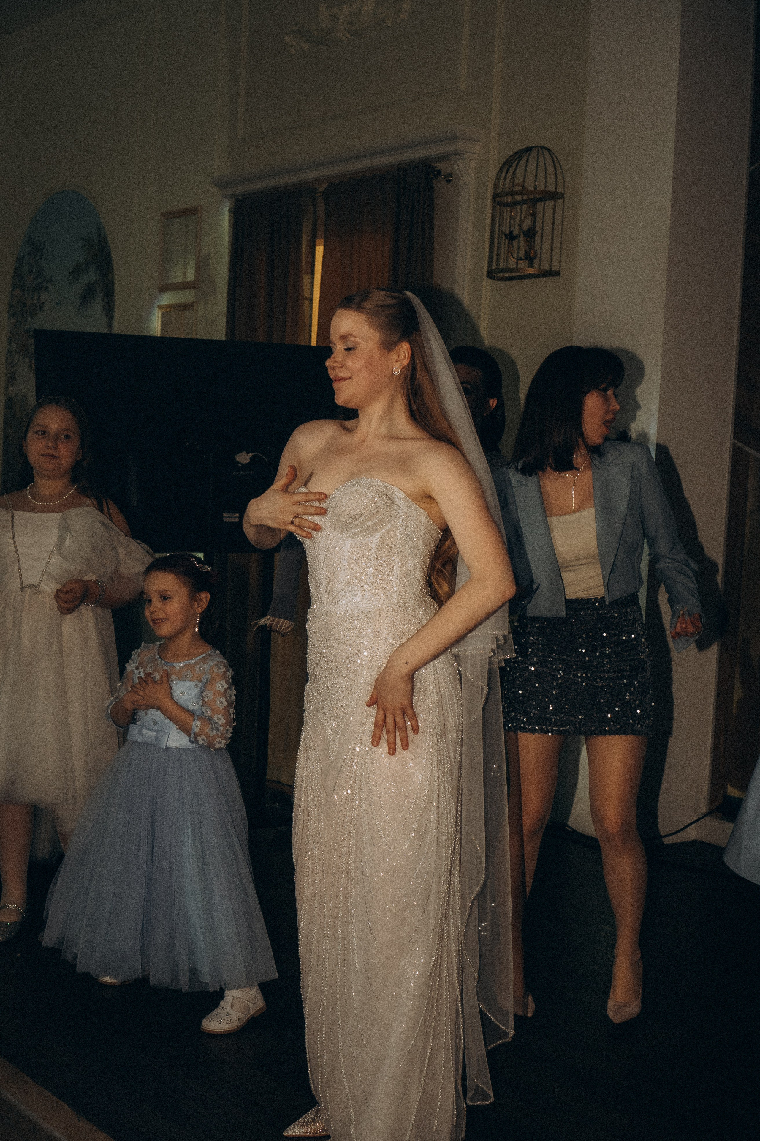 СЬЕМКА СВАДЕБНОГО БАНКЕТА (СНЯТО В СИБИРЕ В НИЖНЕВАРТОВСКЕ). Профессиональный фотограф, Санкт-Петербург — Виктория Богомолова