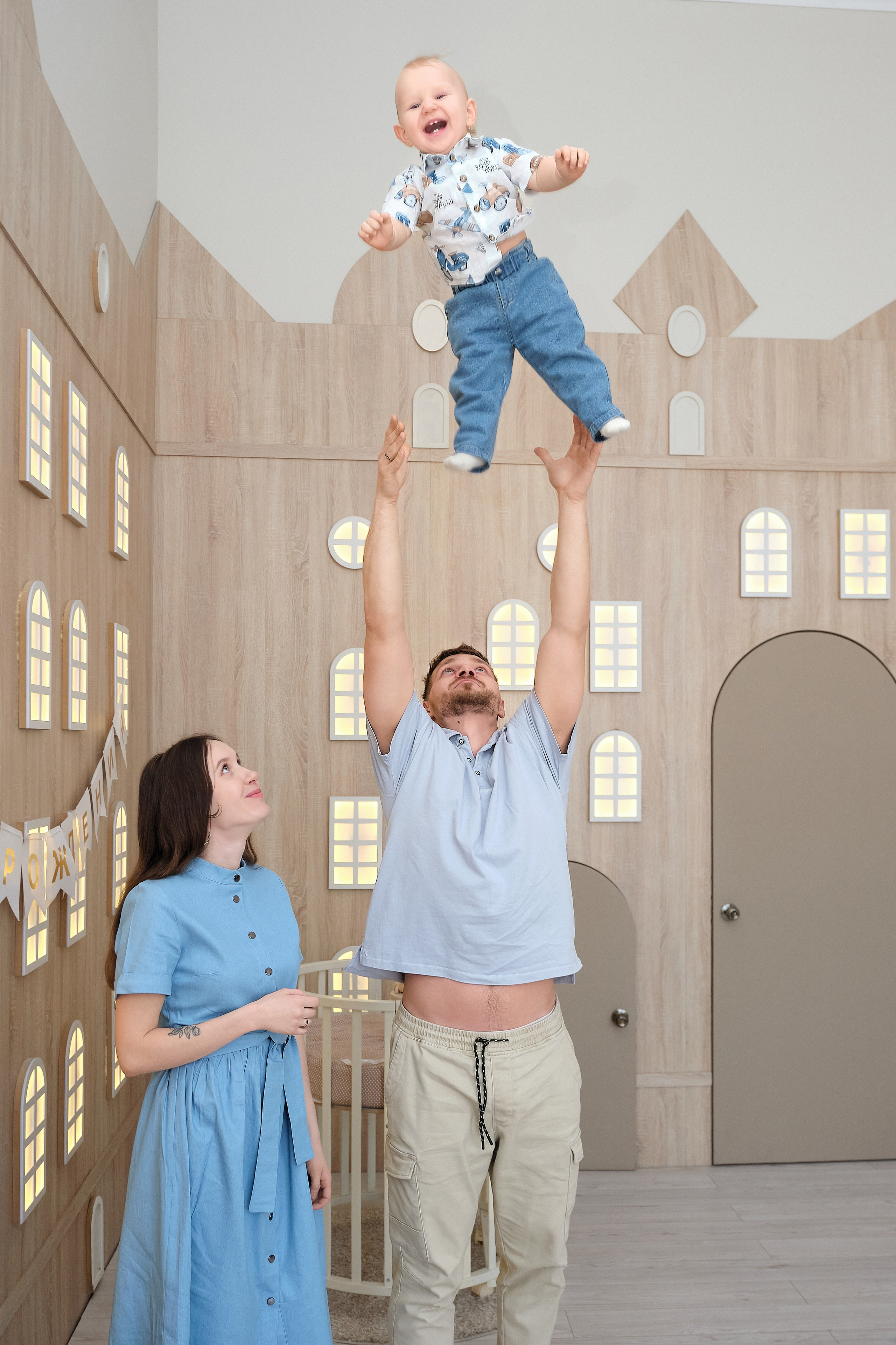 Мирону 1 годик