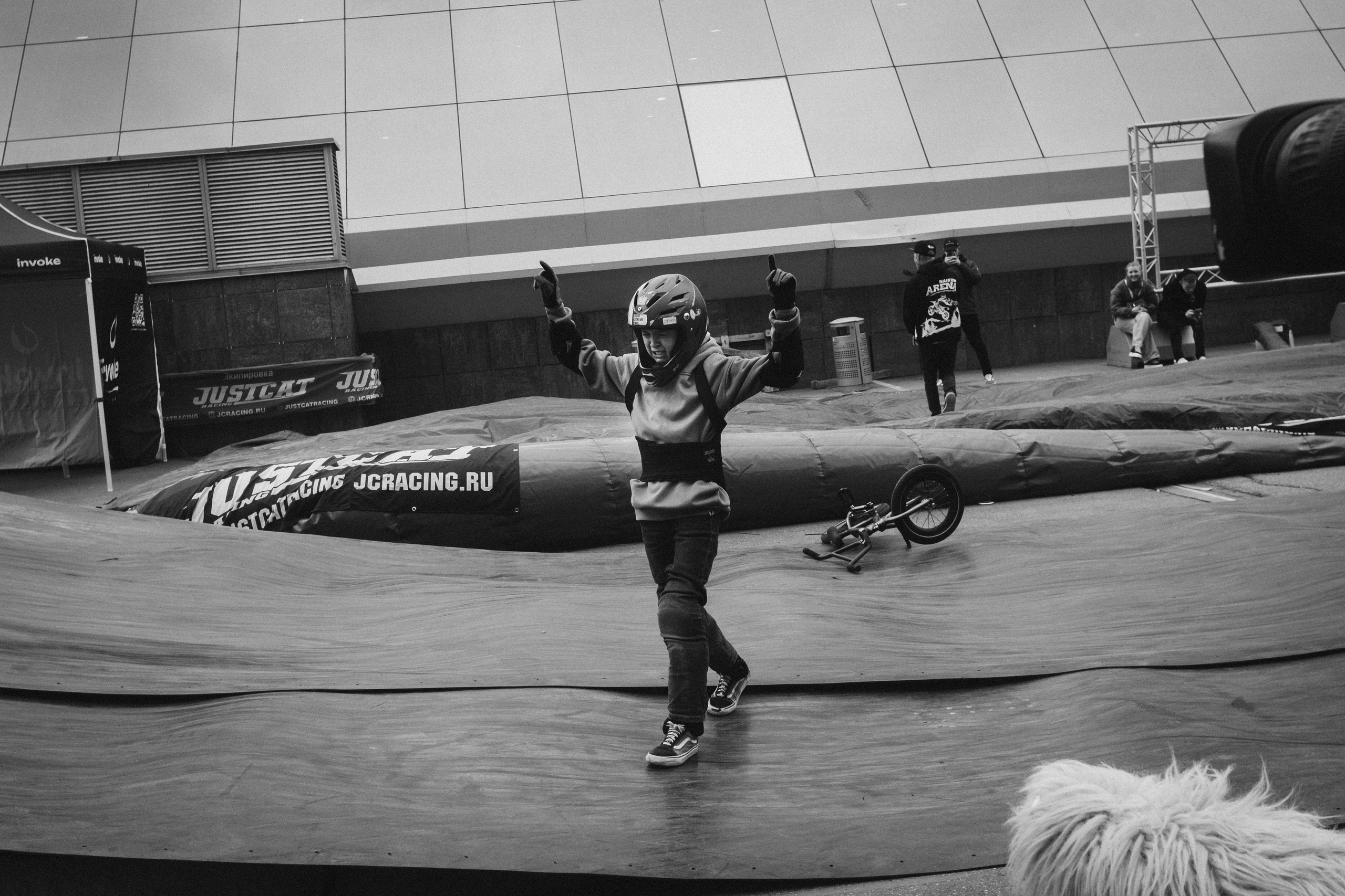 INVOKE DIRT CONTEST. Репортажный и портретный фотограф в Москве Илья Спиридонов