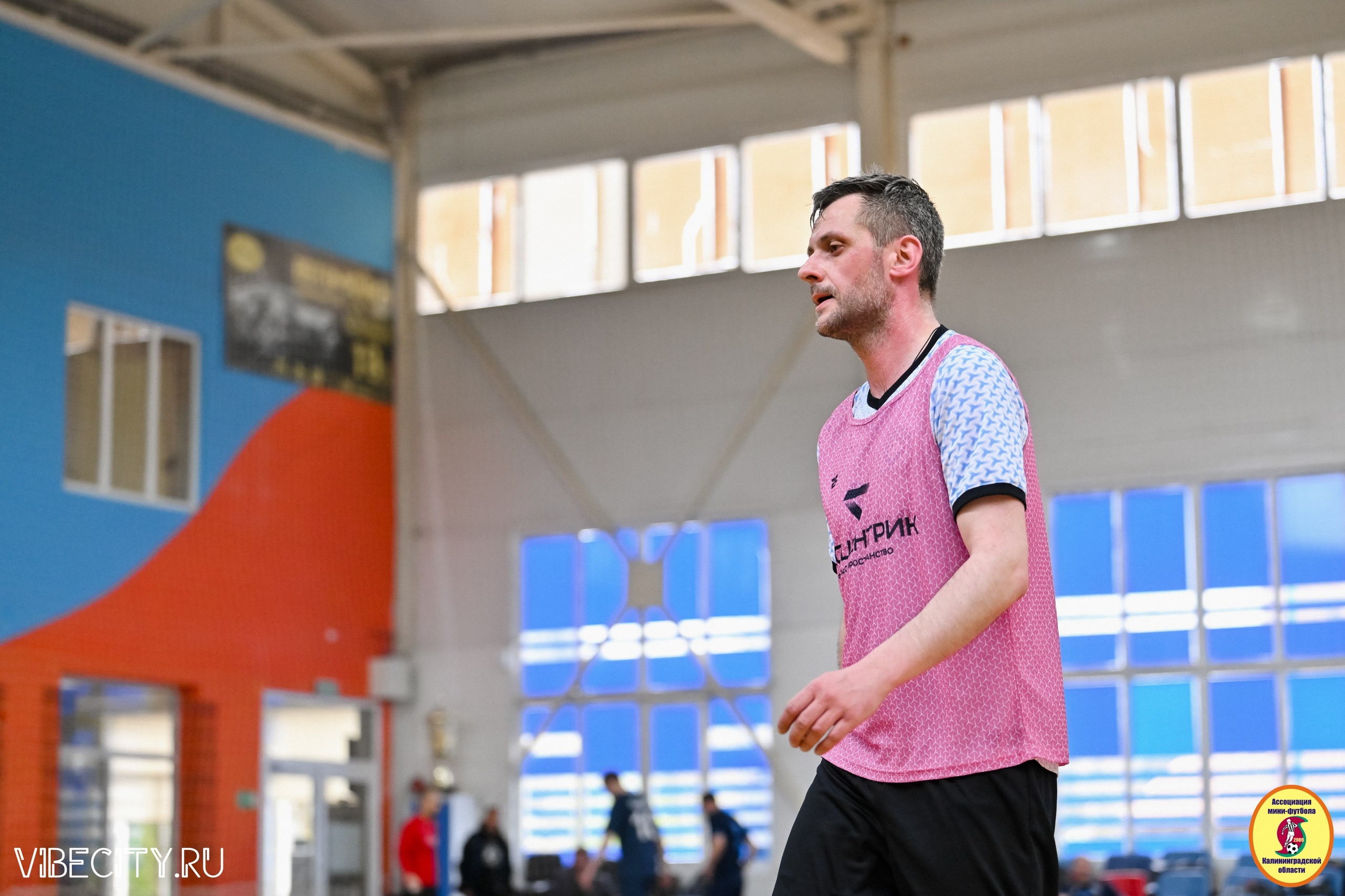 8 тур Корпоративной Бизнес-Лиги по футзалу. VIBECITY.RU Вайб Сити Ру Фоторепортажи Фотоотчеты Калининград