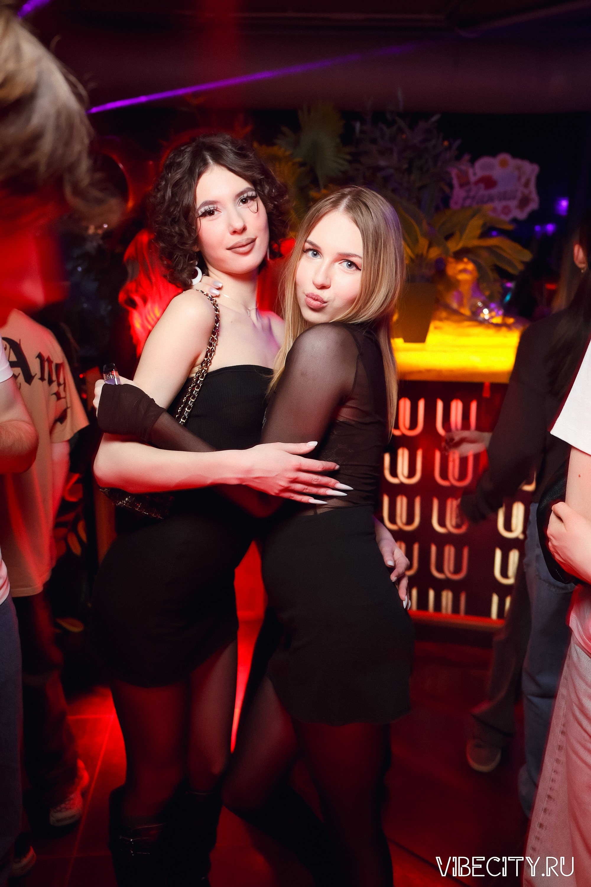 DOUBLE U. VIBECITY.RU Вайб Сити Ру Фоторепортажи Фотоотчеты Калининград