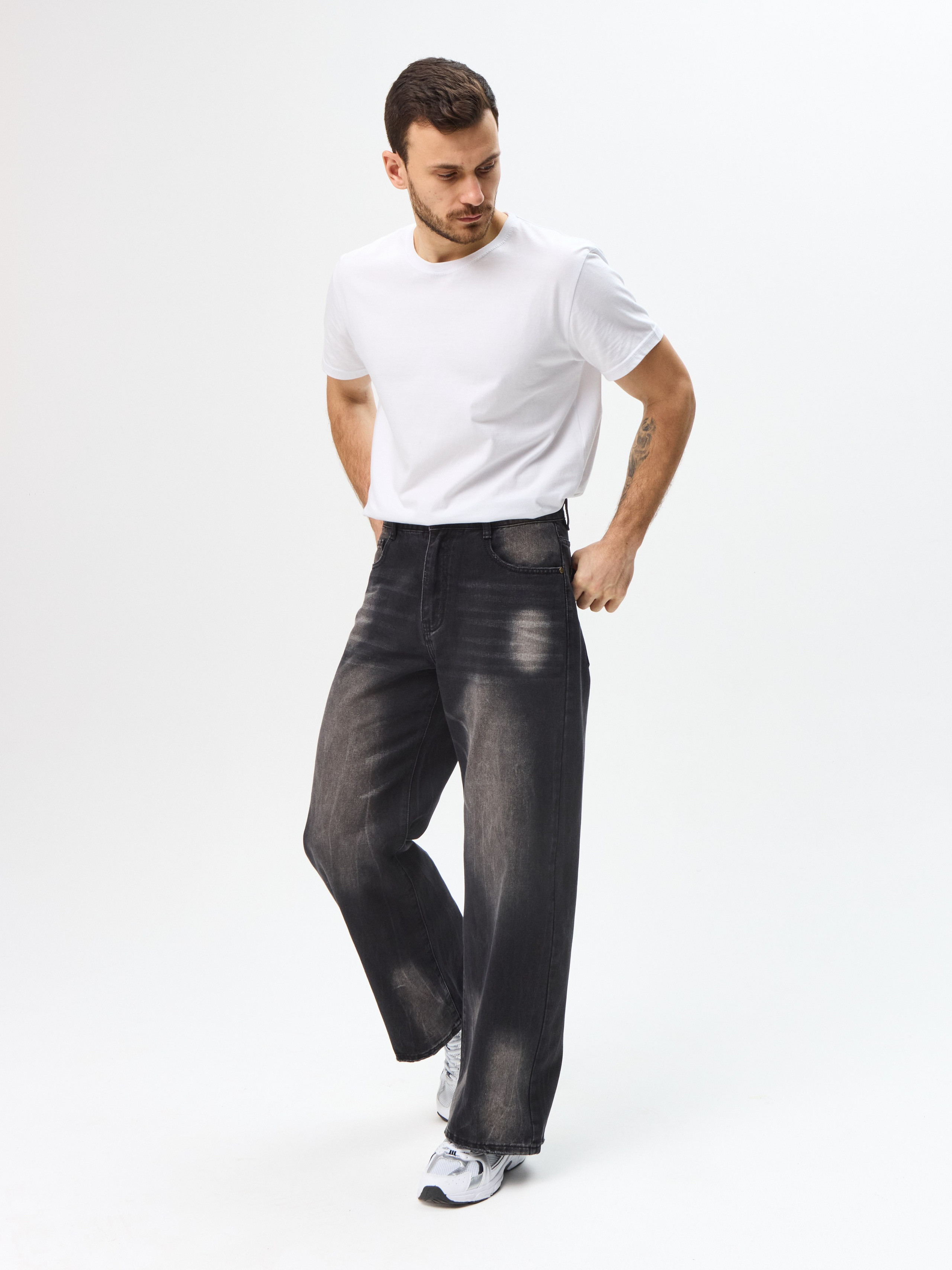 Глеб. Фотосъёмка для марктеплейсов Studio 11.11