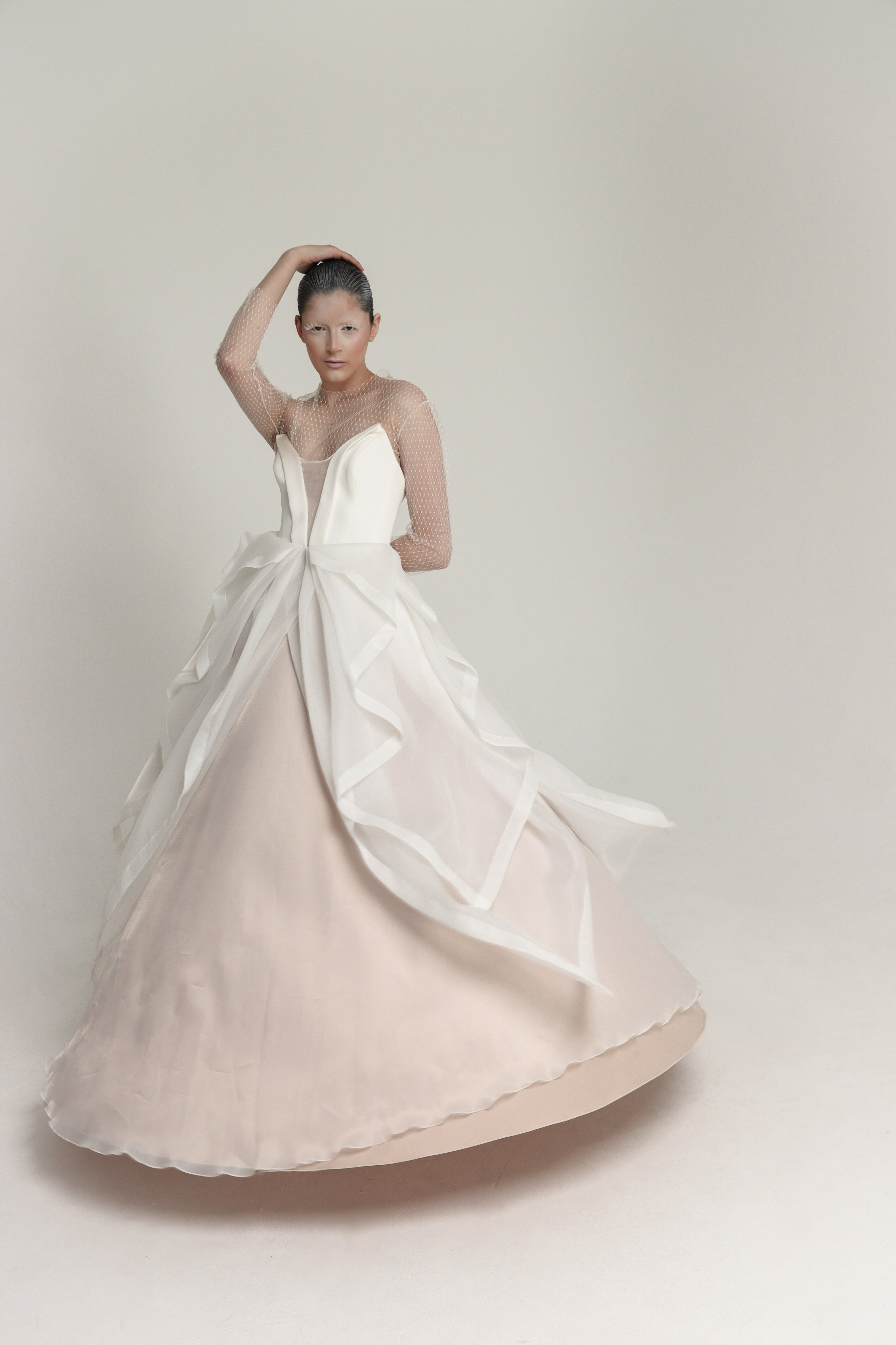 Снежная лилия. Zuleta.Go