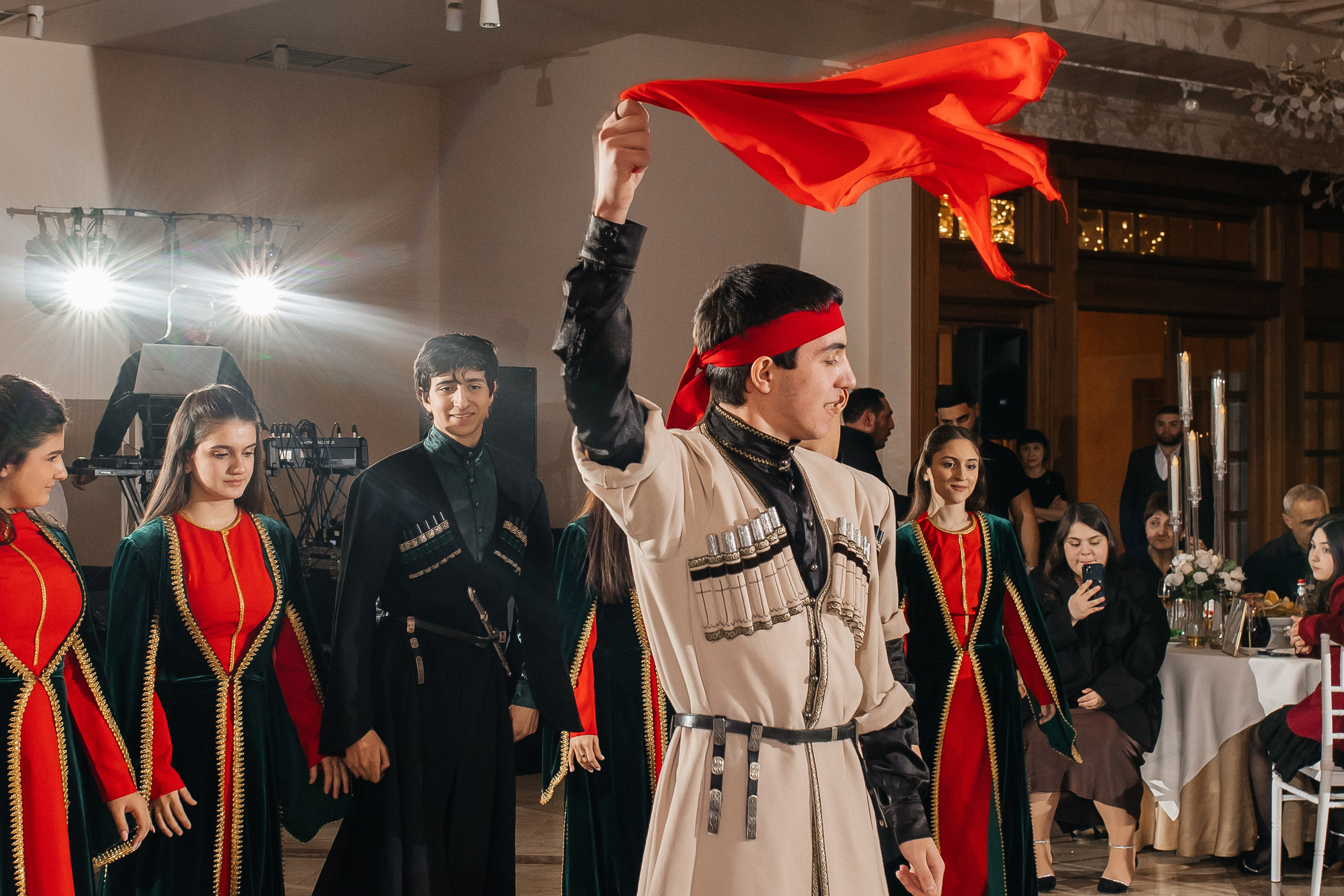 Ростом и Маринэ 2025. Свадебный и портретный фотограф Алина Иванова. Екатеринбург-Москва