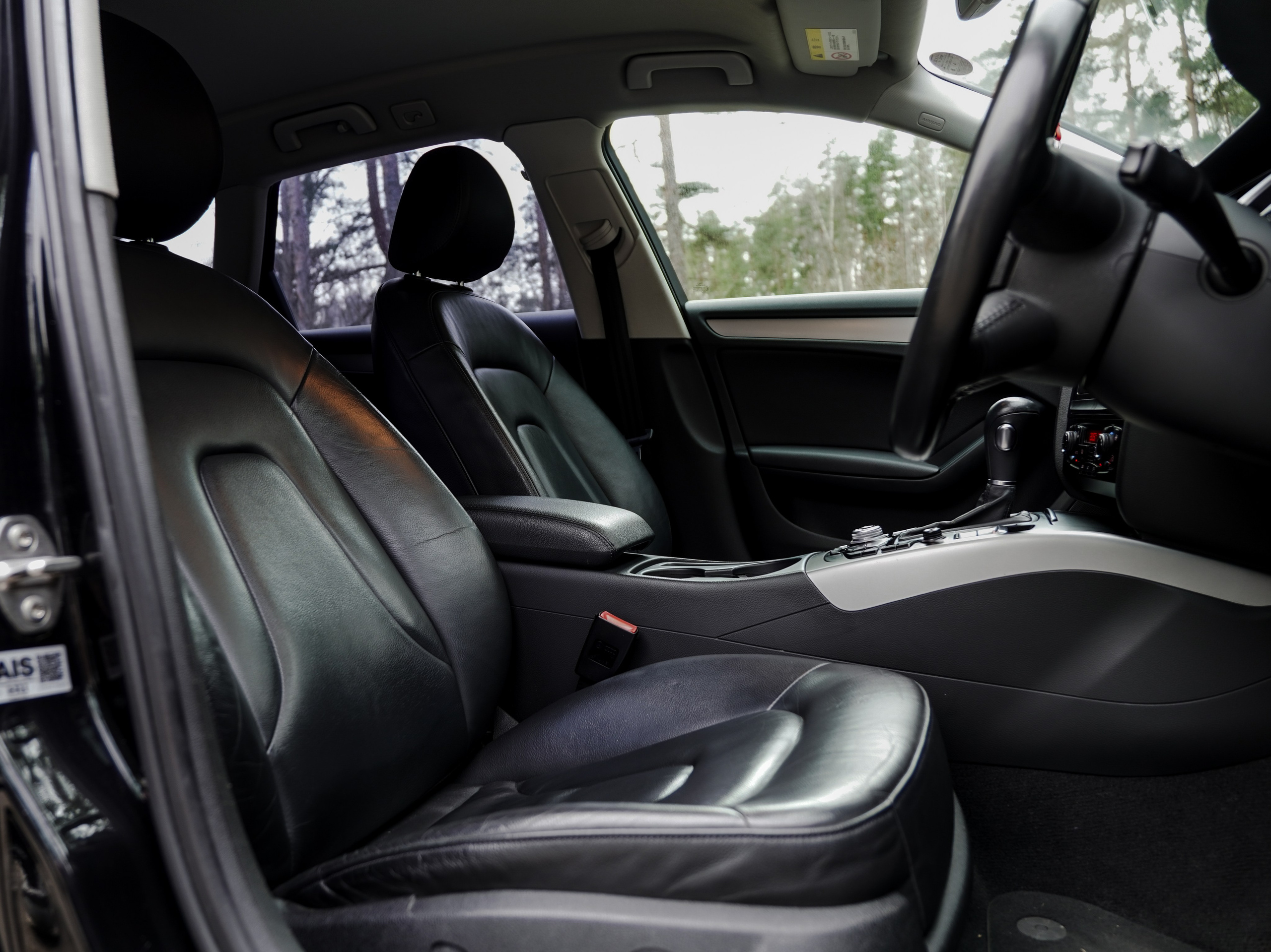 AUDI A4 B8 AVANT. Opasnophoto