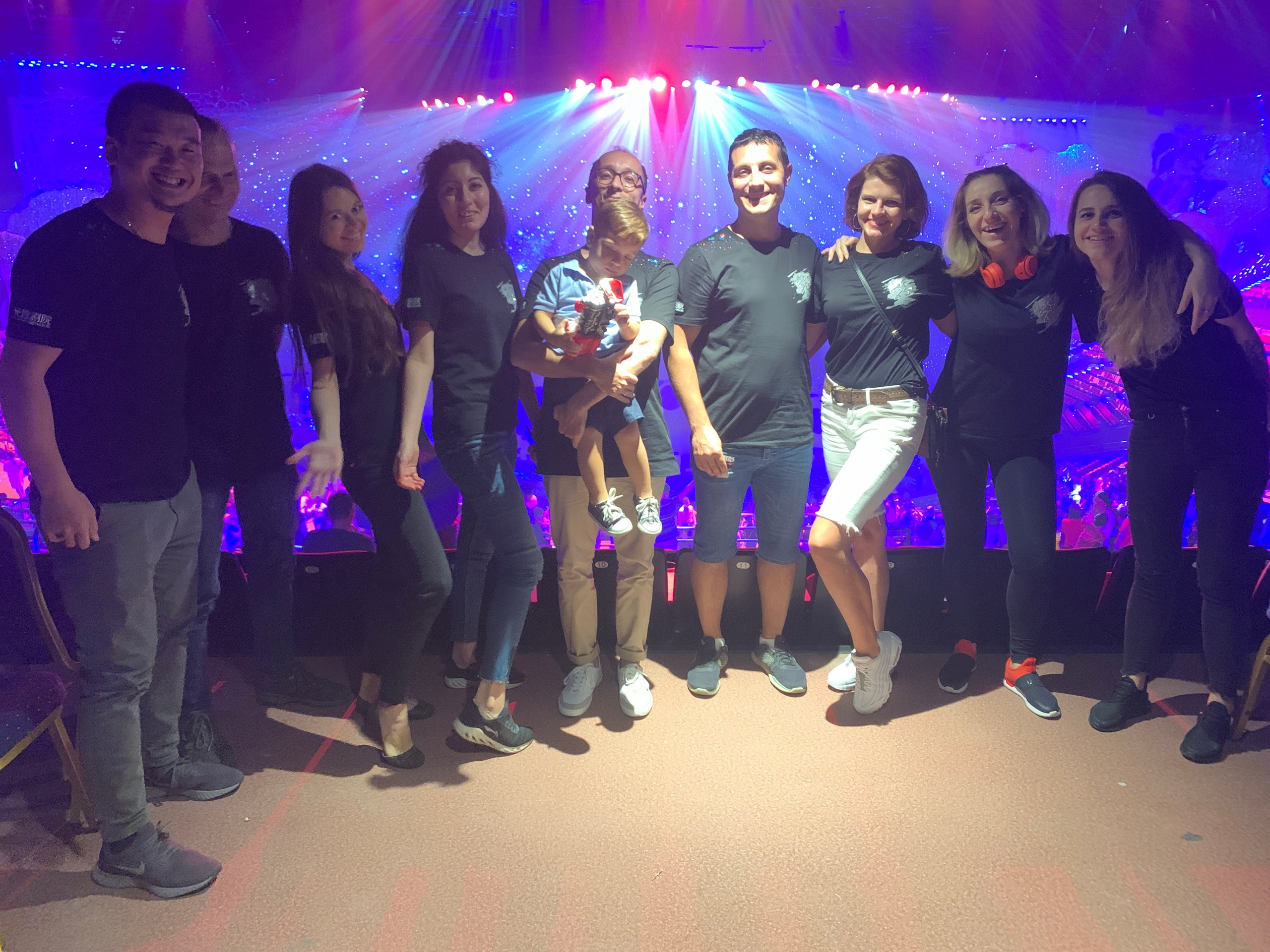 STAGE DESIGN FOR SHOW. Munina Dina. Set design portfolio