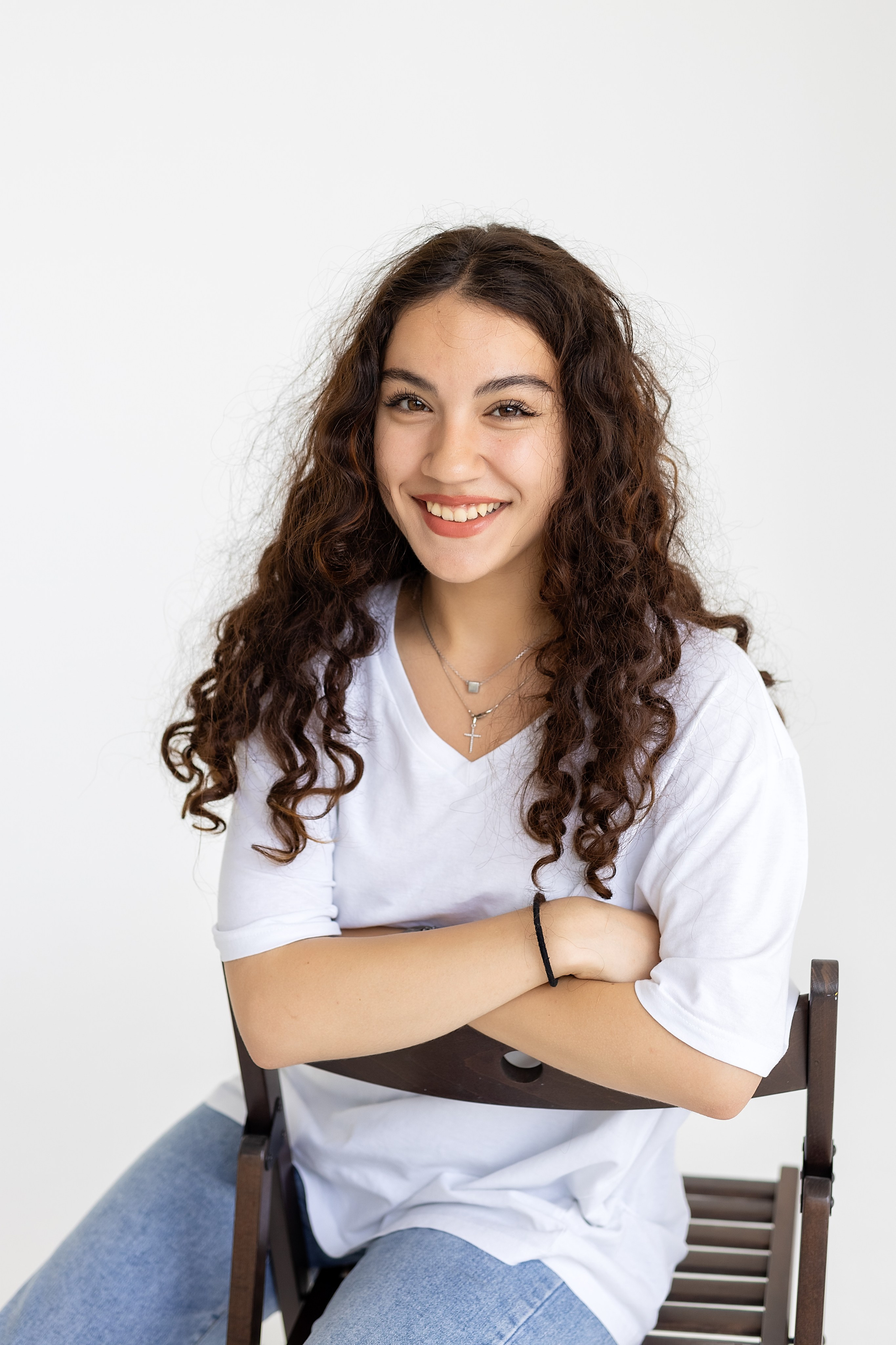 Школа 11, 9-г класс. Артём. Стильный выпускной альбом Владивосток фотограф Вероника Мигачева