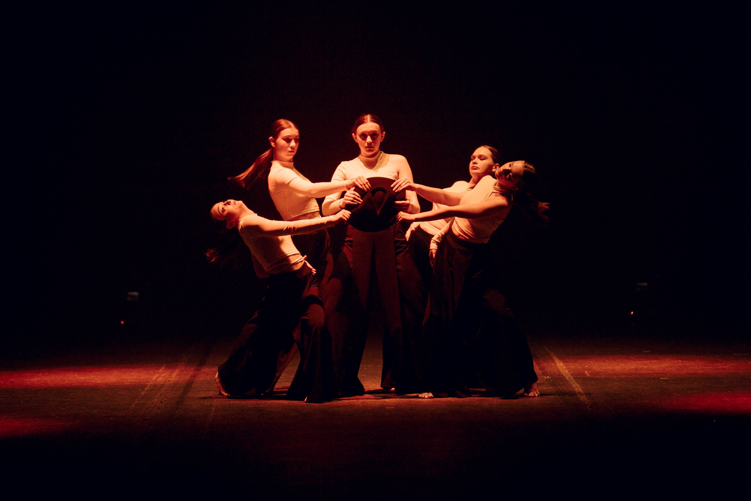 Концерт «Театра танца Антона Косова». Ваш репортажный фотограф Артемий Антонов