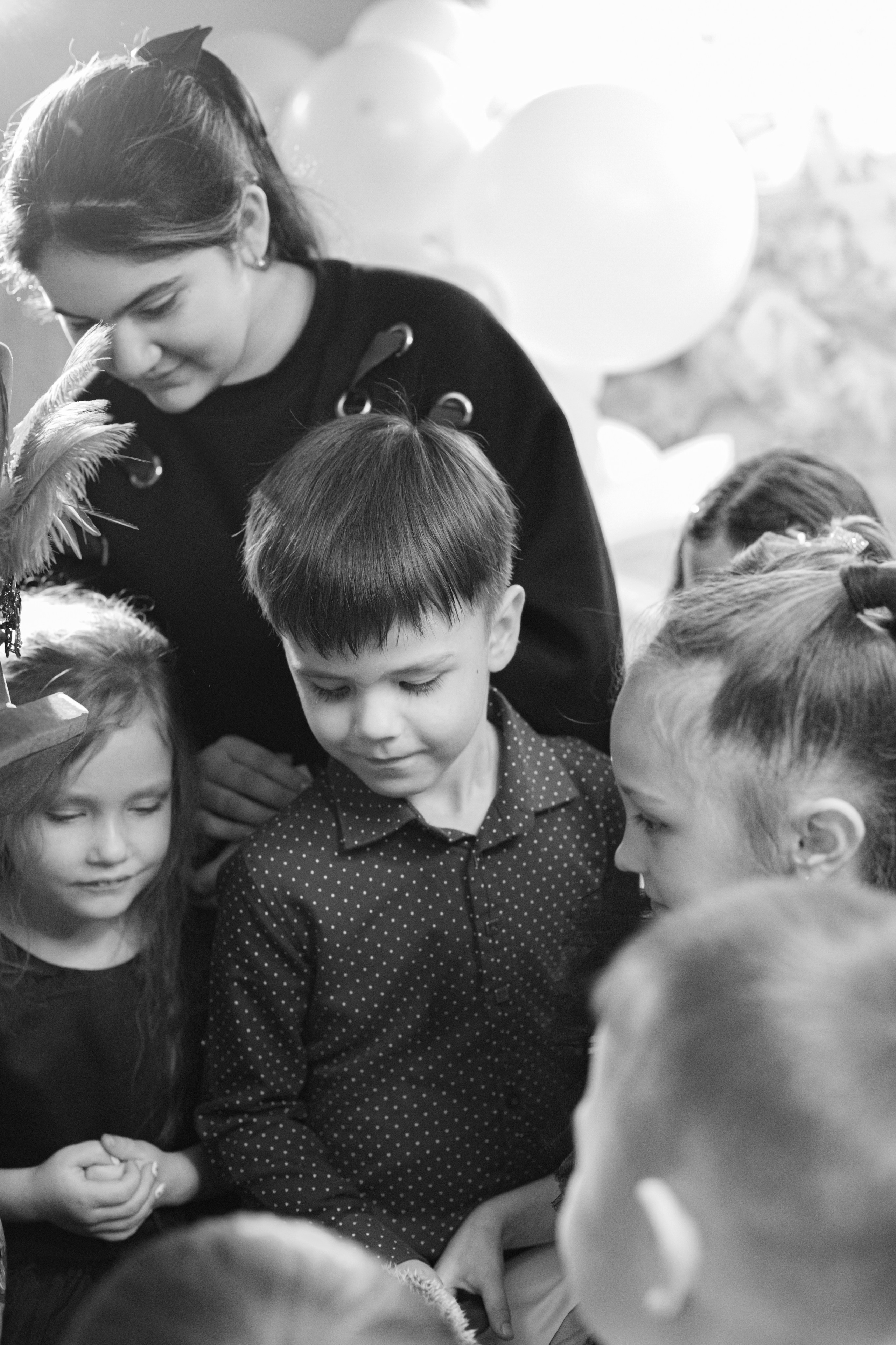 ASIA'S BIRTHDAY PARTY. Photokarish