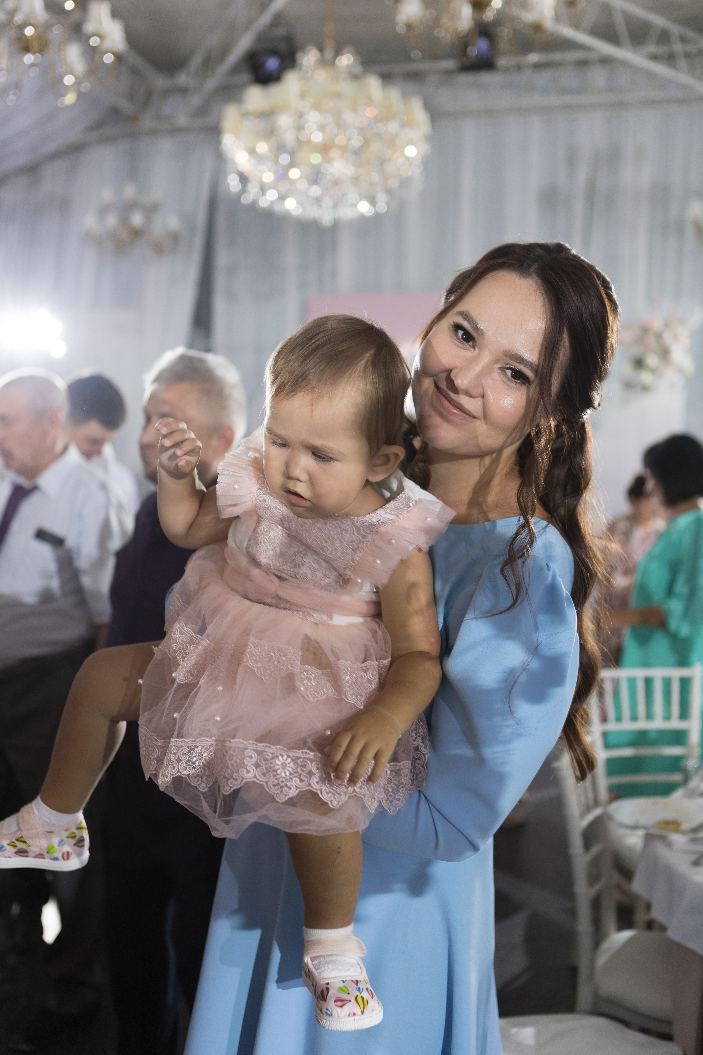 Свадебный фотограф Уфа — Руслан ГабдлисламовЖивые эмоции, красивые кадры, воспоминания на всю жизнь.Работаю по всей Республике Башкортоста. Свадебный фотограф Уфа Руслан Габдлисламов