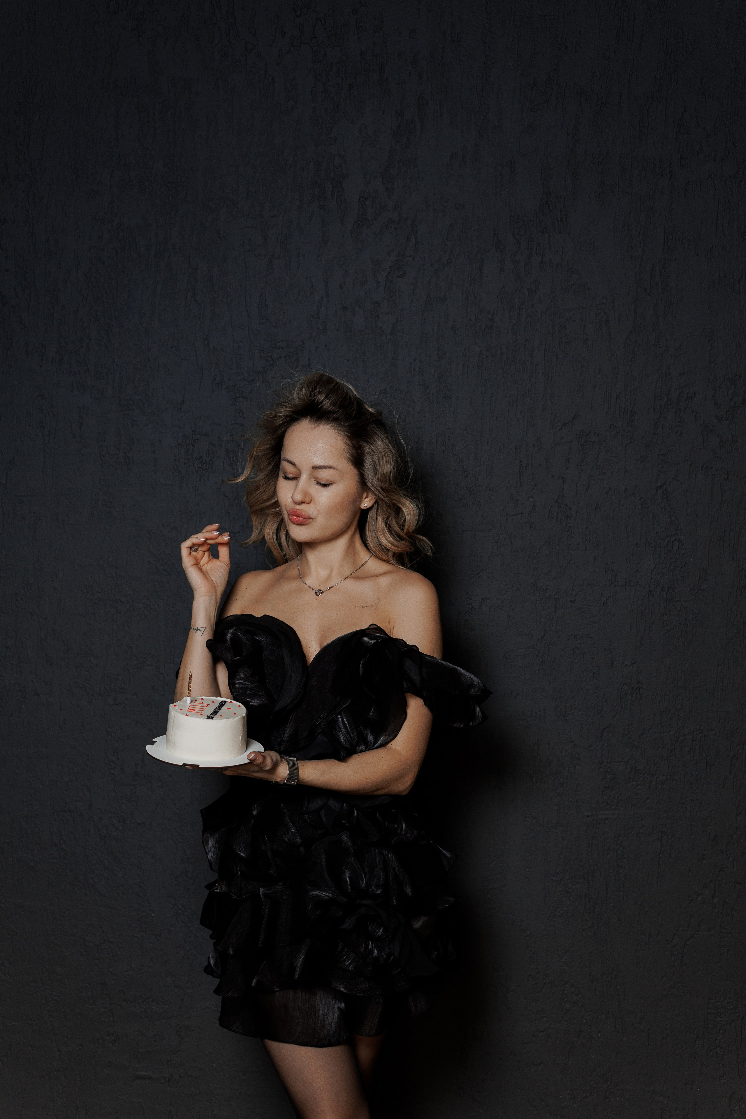 Фотосессия ко дню рождения Юлии фотостудия Лофт 13. Фотограф Александра Сыщенко