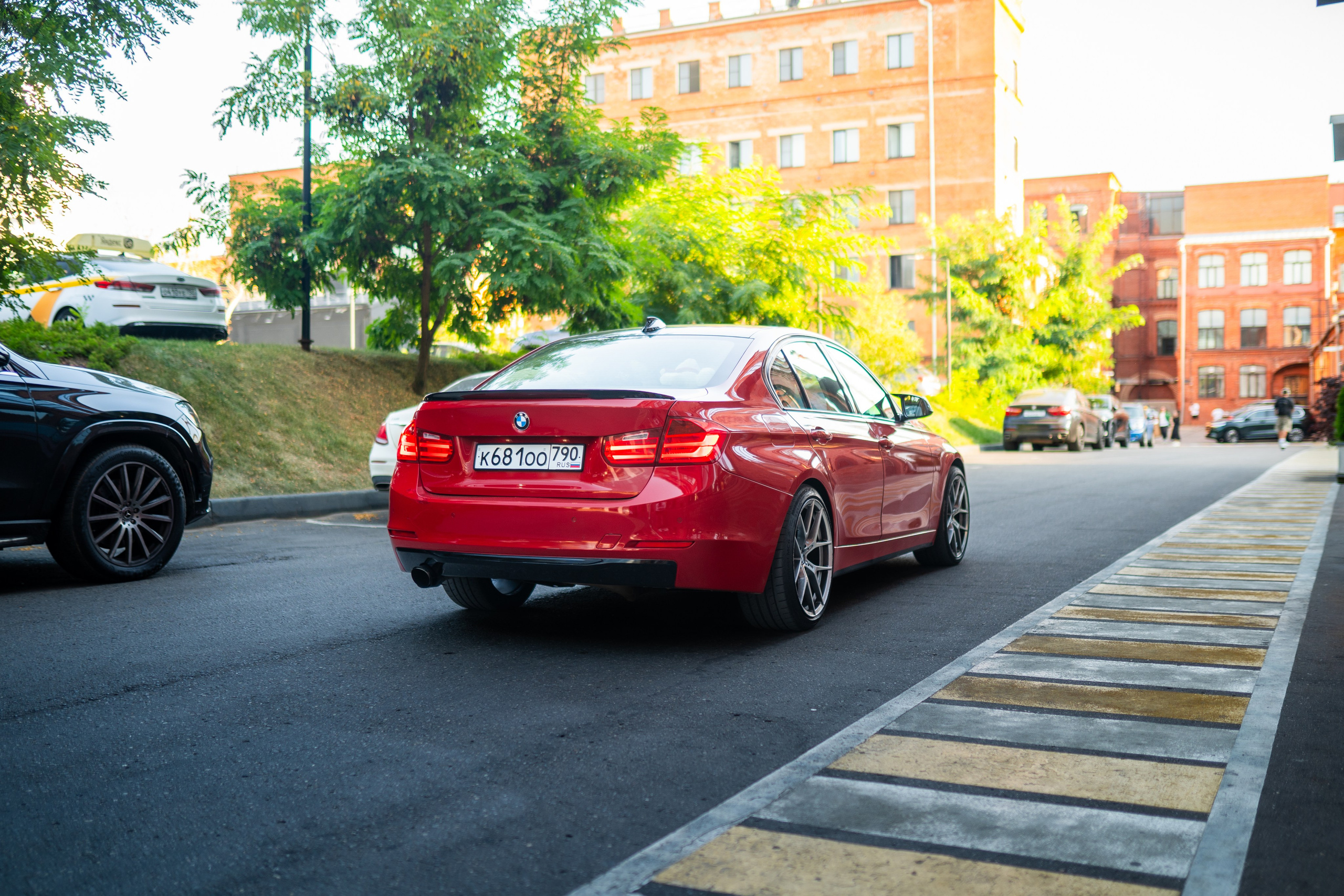 BMW 3 F30. Mirllaev
