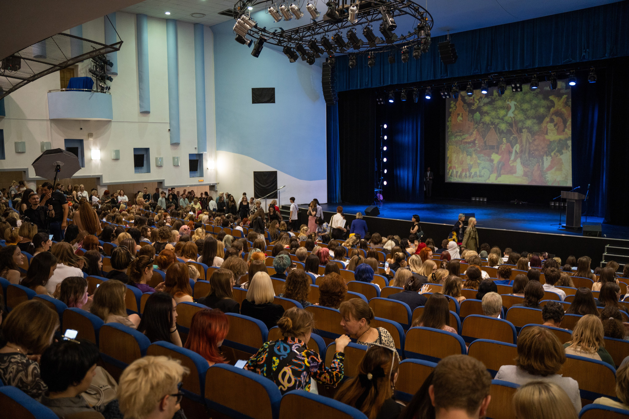 Выпускной КПМ 2024. ДМИТРИЙ ХОРУНЖИЙ — репортажный фотограф, видеограф СПБ