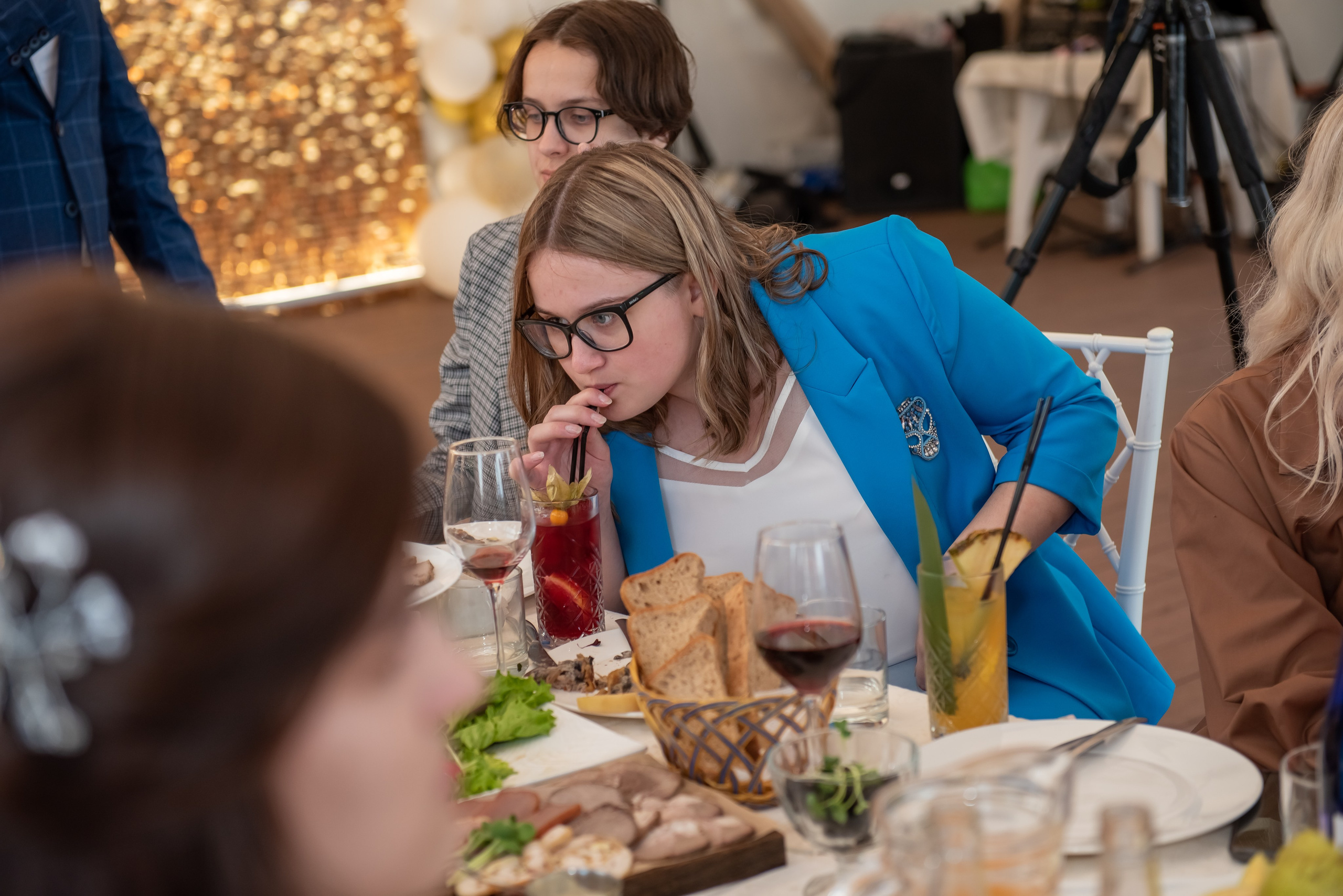 Выпускной 11 класс Волжино. Фотограф Саратов Юлия Петрова