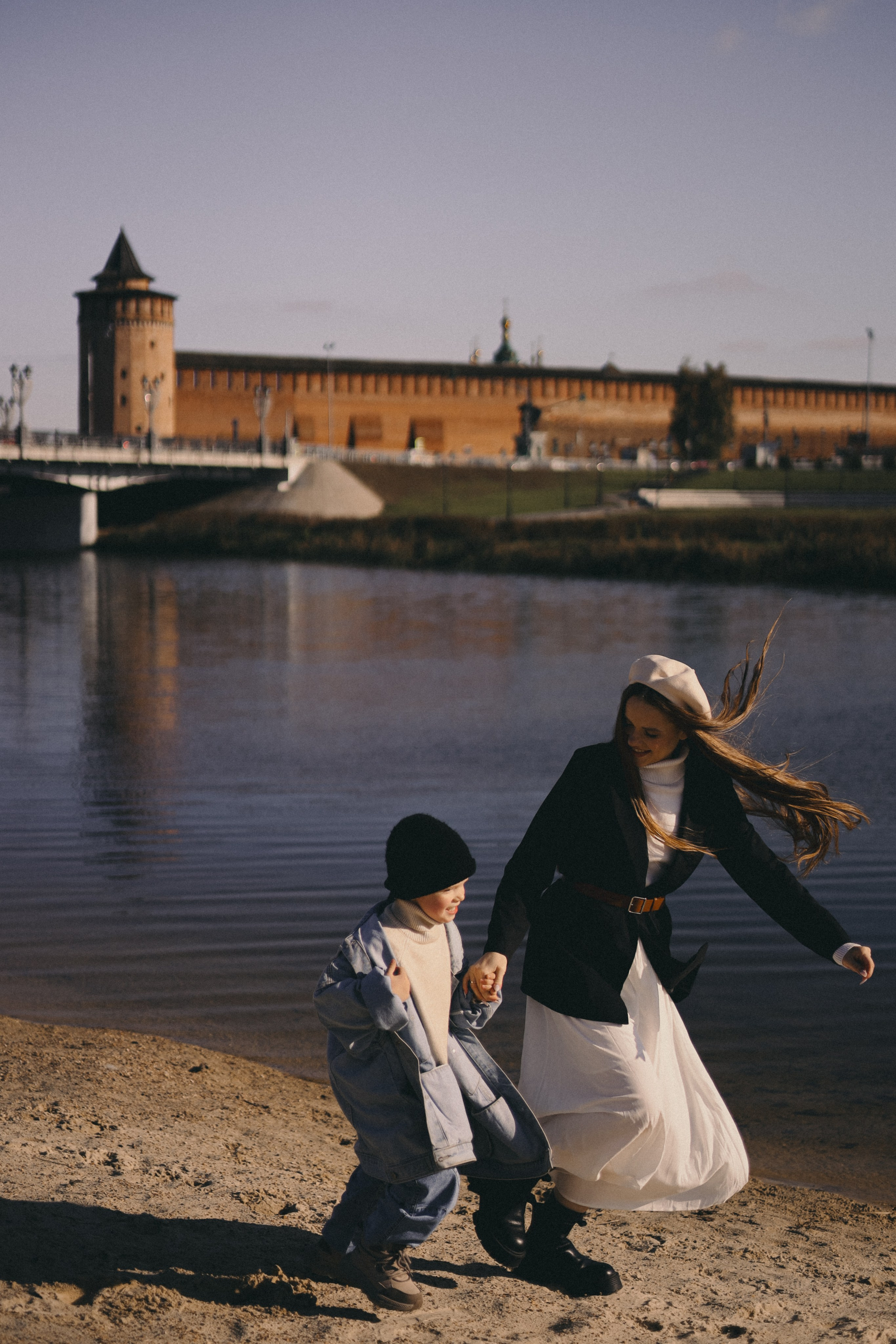 Игнат и его мама. Фотограф Мария Лаенко