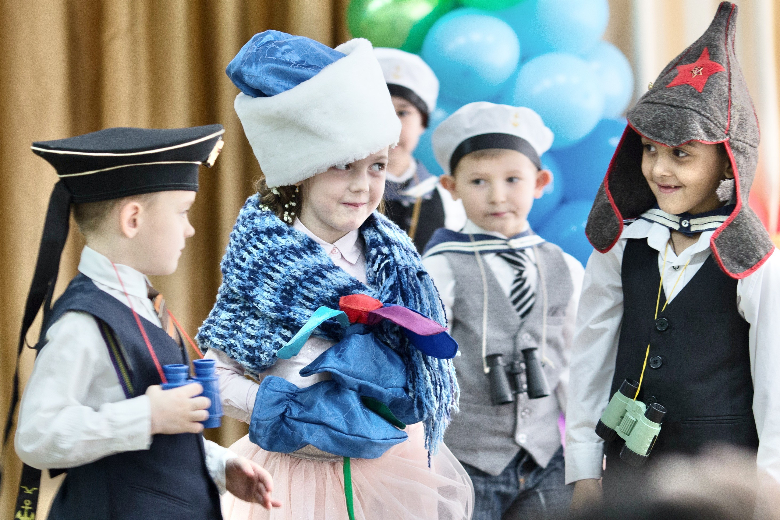 Жизнь в садике. Школьные выпускные альбомы в Москве Марина Николаева