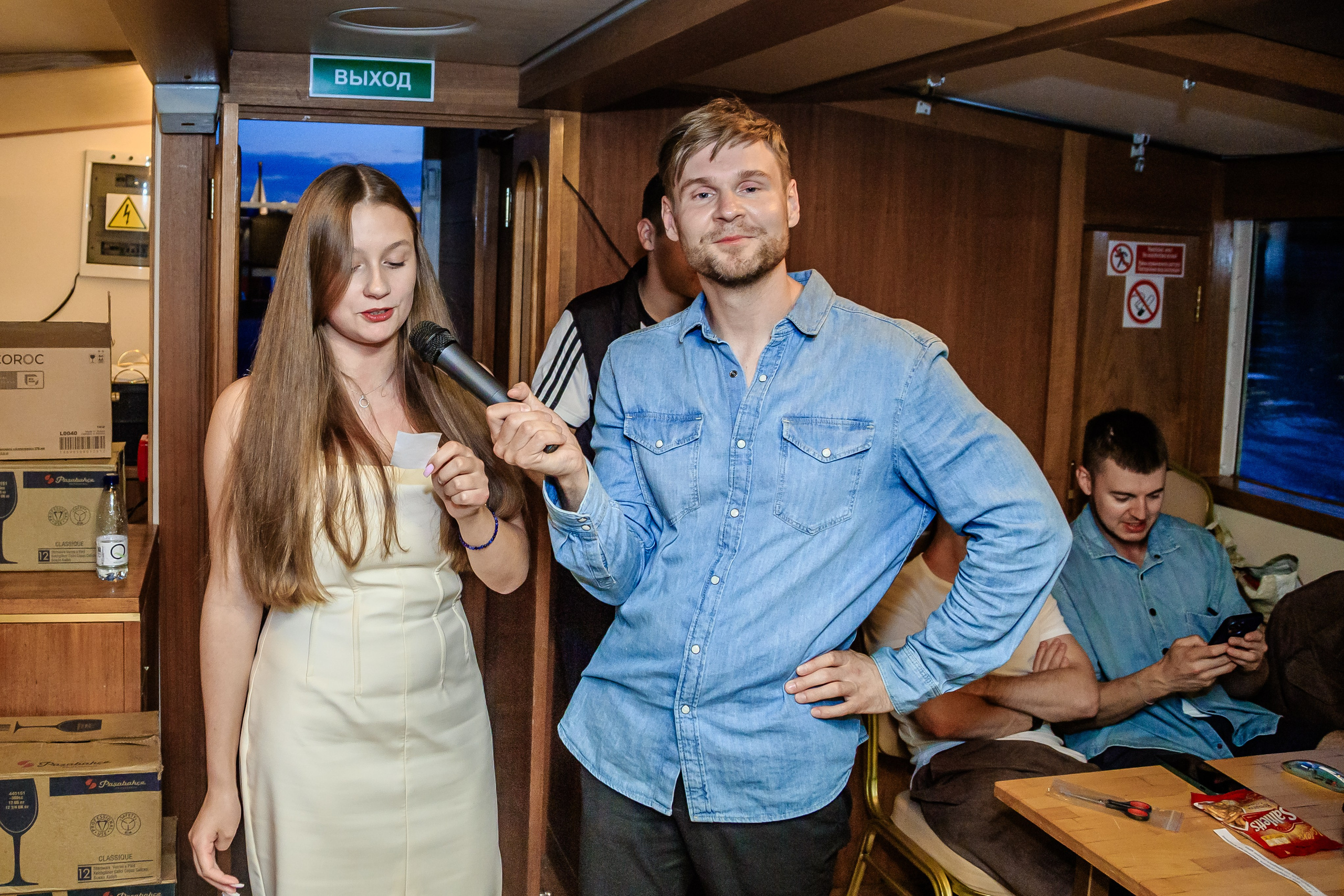 Выпускной на теплоходе. Фотограф в Санкт-Петербурге Чумаков Семен