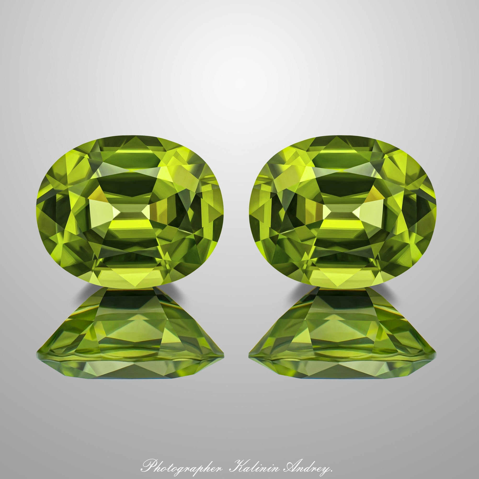 Фотографии в большом разрешении драгоценных камней на продажу купить тел +79 660 031 307. Высококачественная профессиональная рекламная фотосъёмка ювелирных украшений, драгоценных камней в Москве. Обучение, консультация