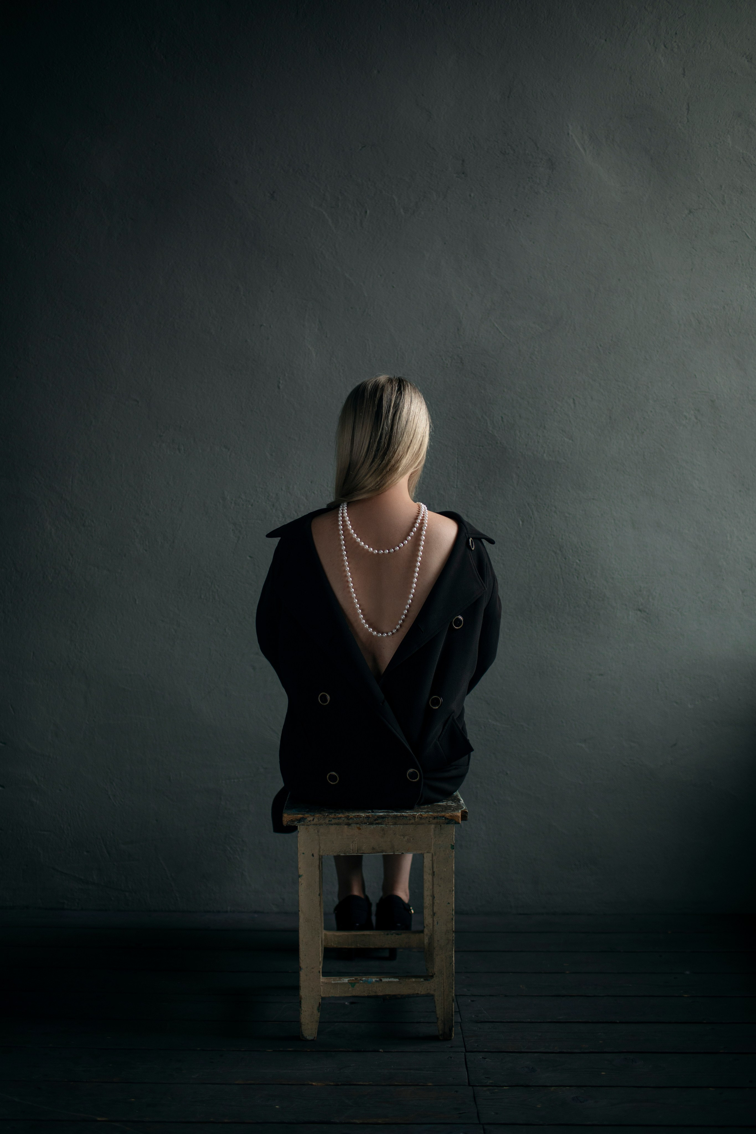 Чёрное пальто/фотодень. Фотограф в Санкт-Петербурге