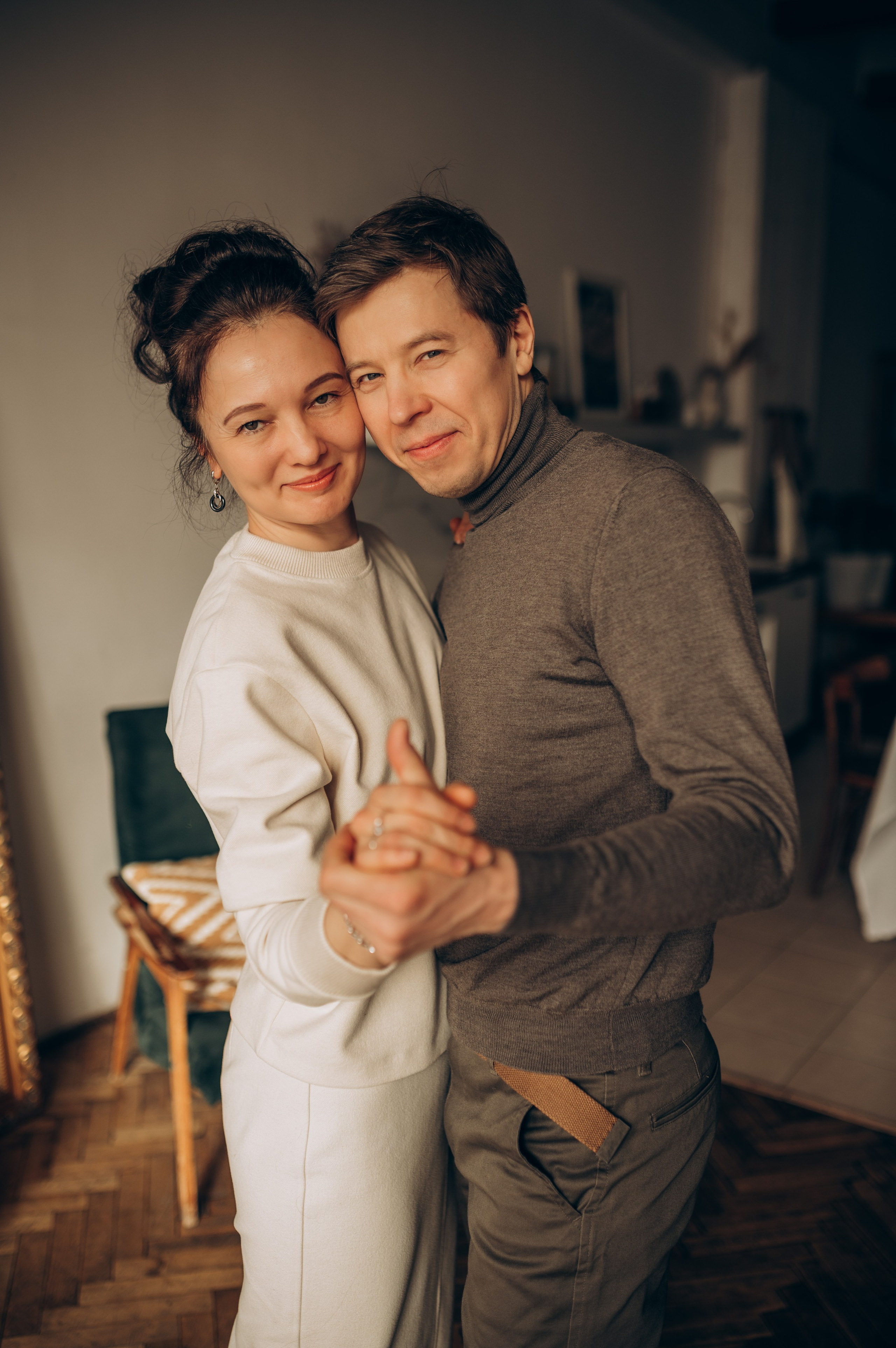 Уютная семейная съёмка в студии. Семейный фотограф в Домодедово и Москве Елена Пичугина