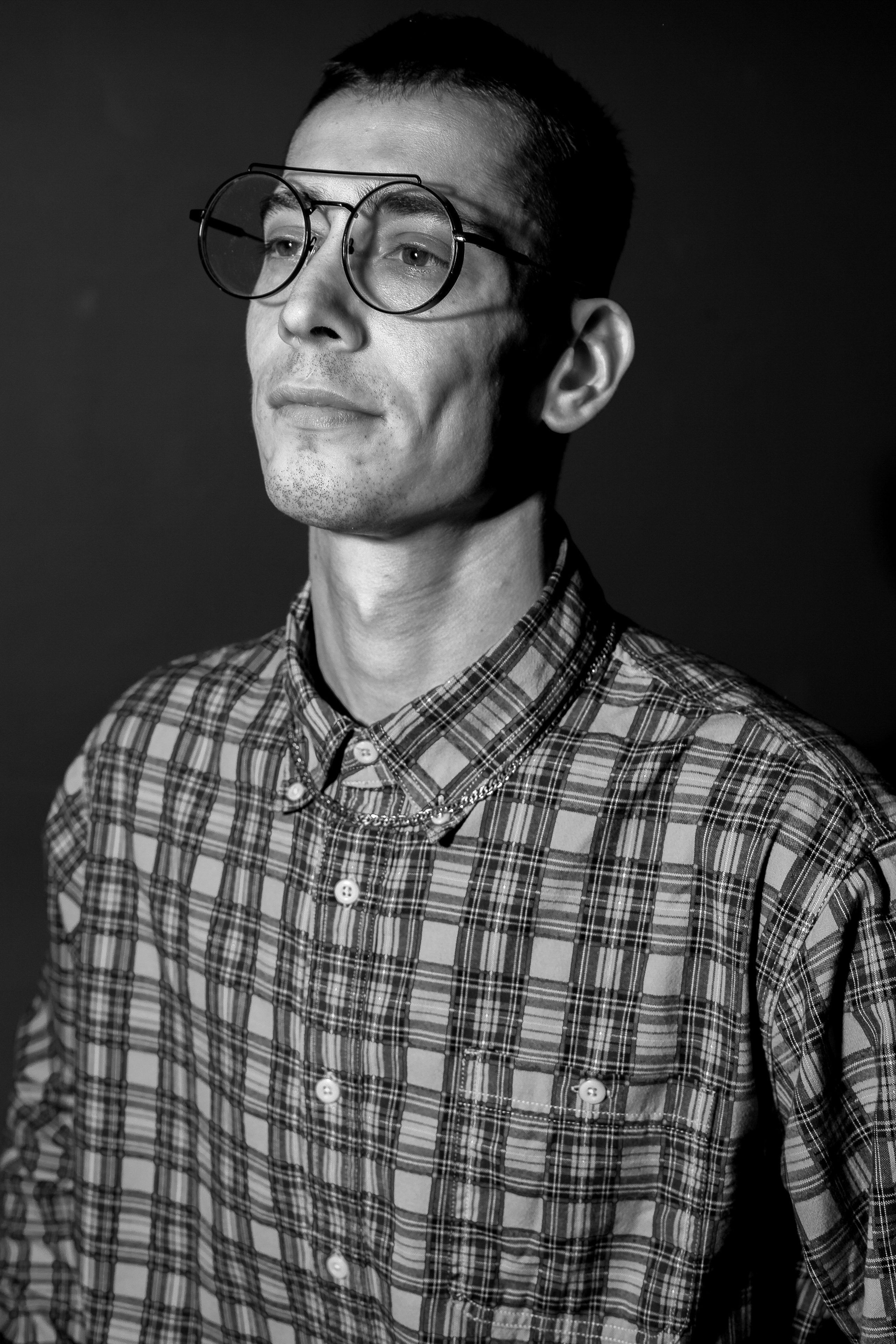 Борислав. Танцор брейкданса. Психолог с фотоаппаратом Зимина Оксана