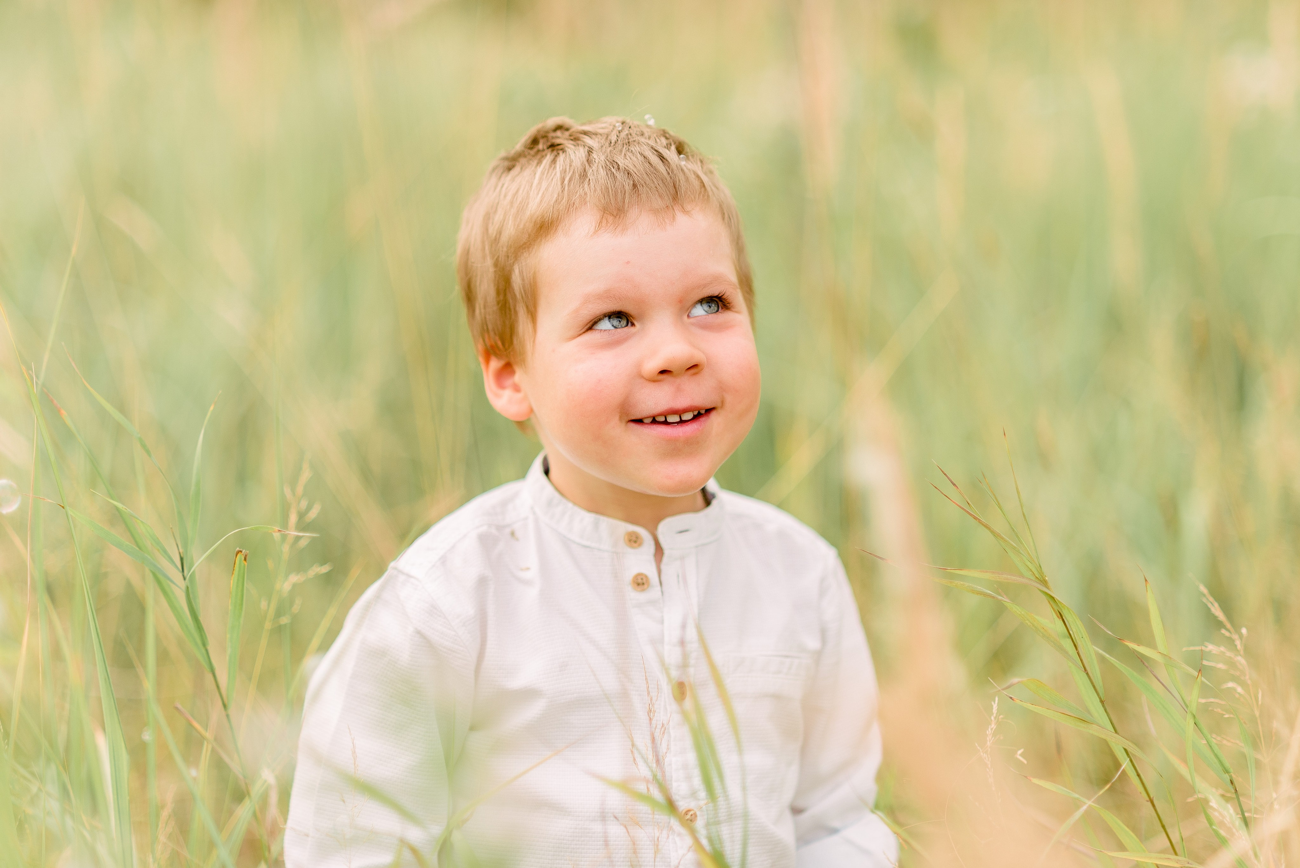 В поле. Фотограф Юлия Попова