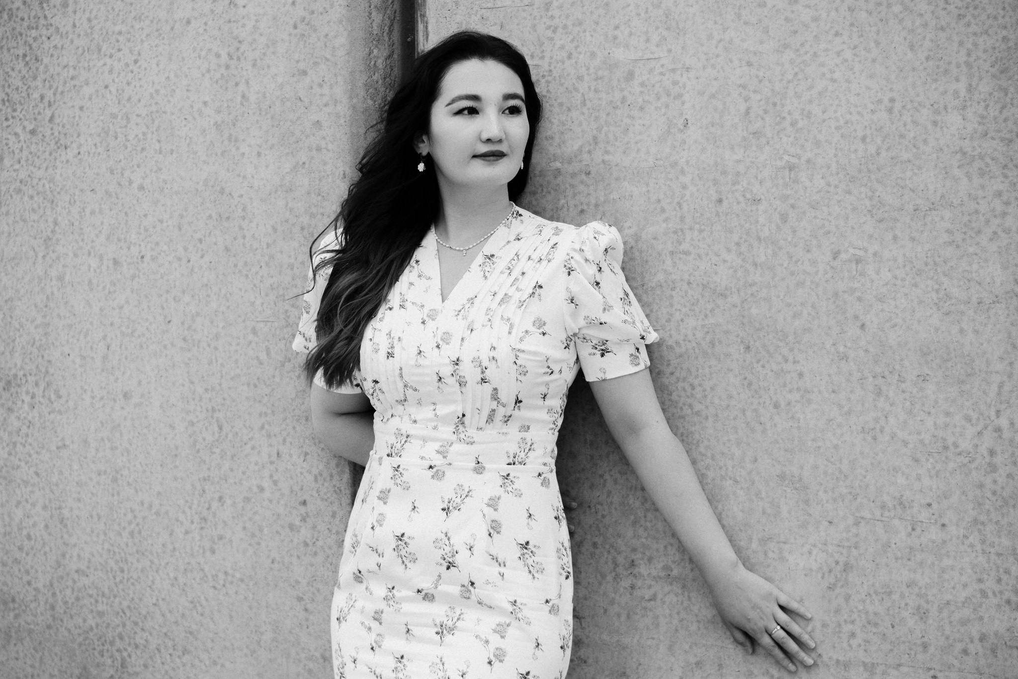 Женская прогулочная фотосессия в Заречном парке Тюмени — Асель. Фотограф Дарья Мустафина, Тюмень