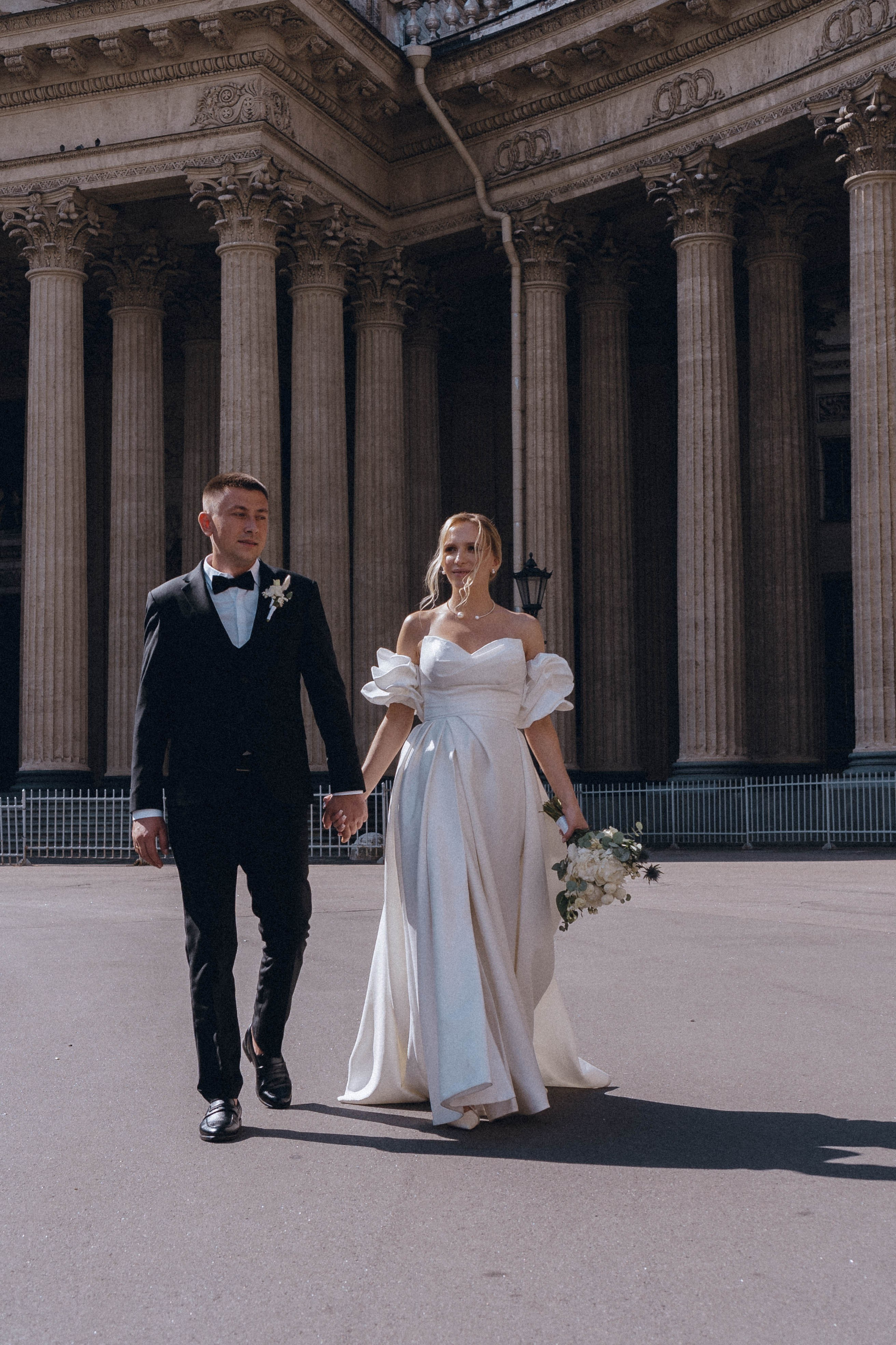 СВАДЕНБНАЯ СЬЕМКА НА КАТЕРЕ ПО КАНАЛАМ САНКТ-ПЕТЕРБУРГА И В АКВАТОРИИ НЕВЫ. Профессиональный фотограф, Санкт-Петербург — Виктория Богомолова