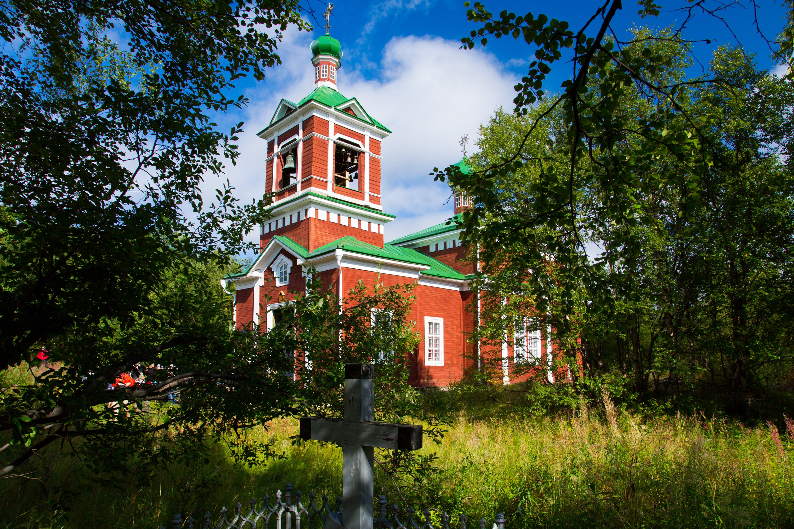 Печенга — край сосновой реки. Пейзажи Крайнего Севера. Баренцево море, Рыбачий, Средний, Немецкий
