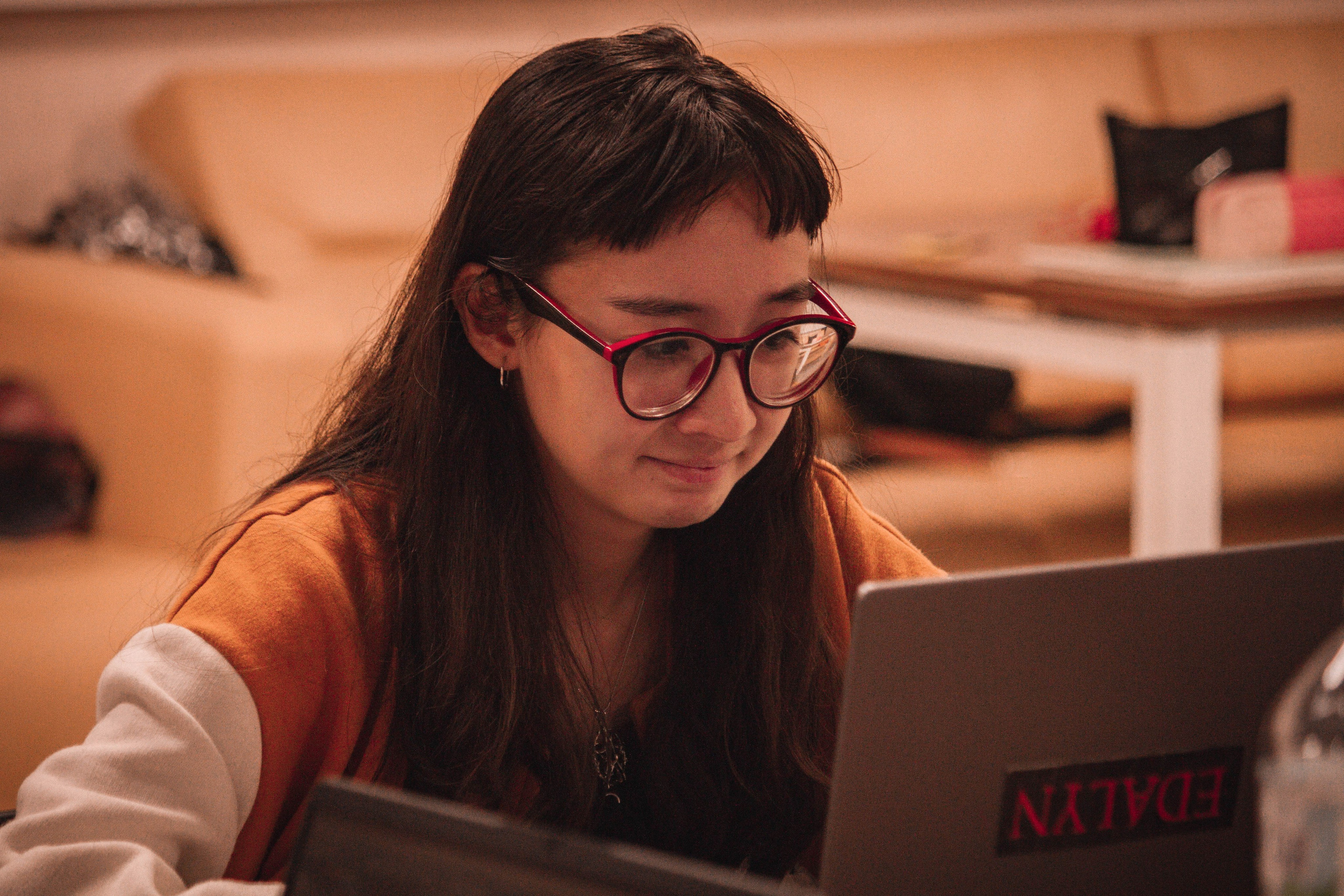 ЖЕНСКИЙ ГЕЙМДЖЕМ — Творческий сбор разработчиц. Создадим шедевр? Виталина и её фотоискусство