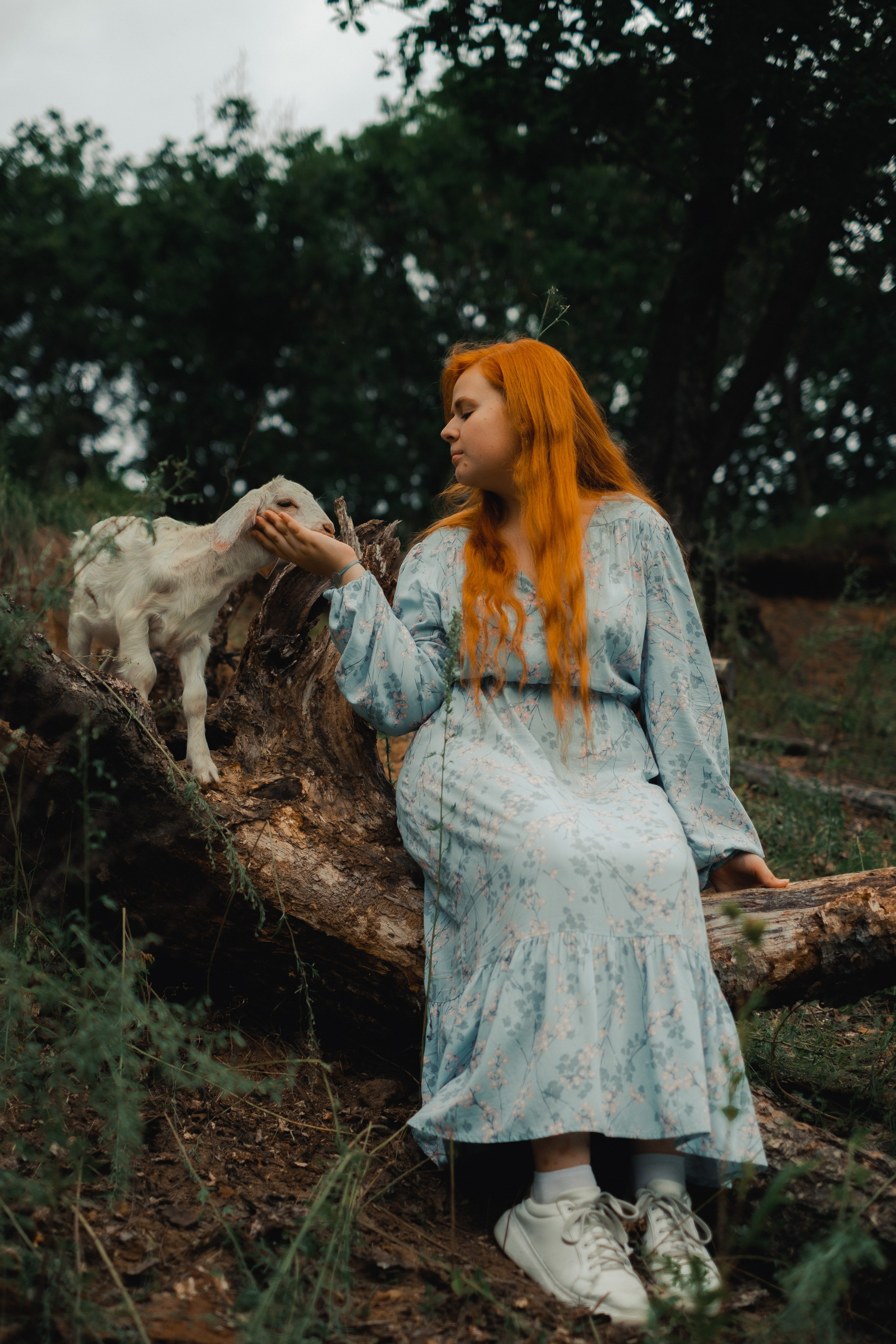 Мария и козы. Фотограф Благовещенска Яна