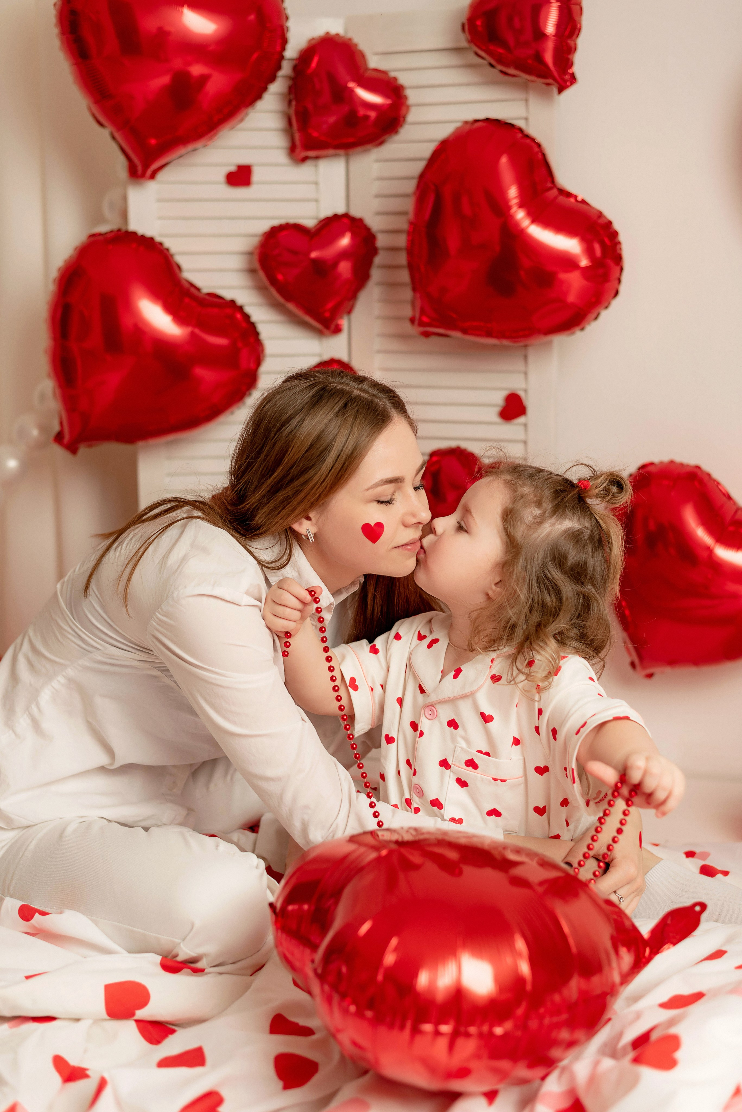 Алиса — сердечки. Семейный и детский фотограф Наталья Горда