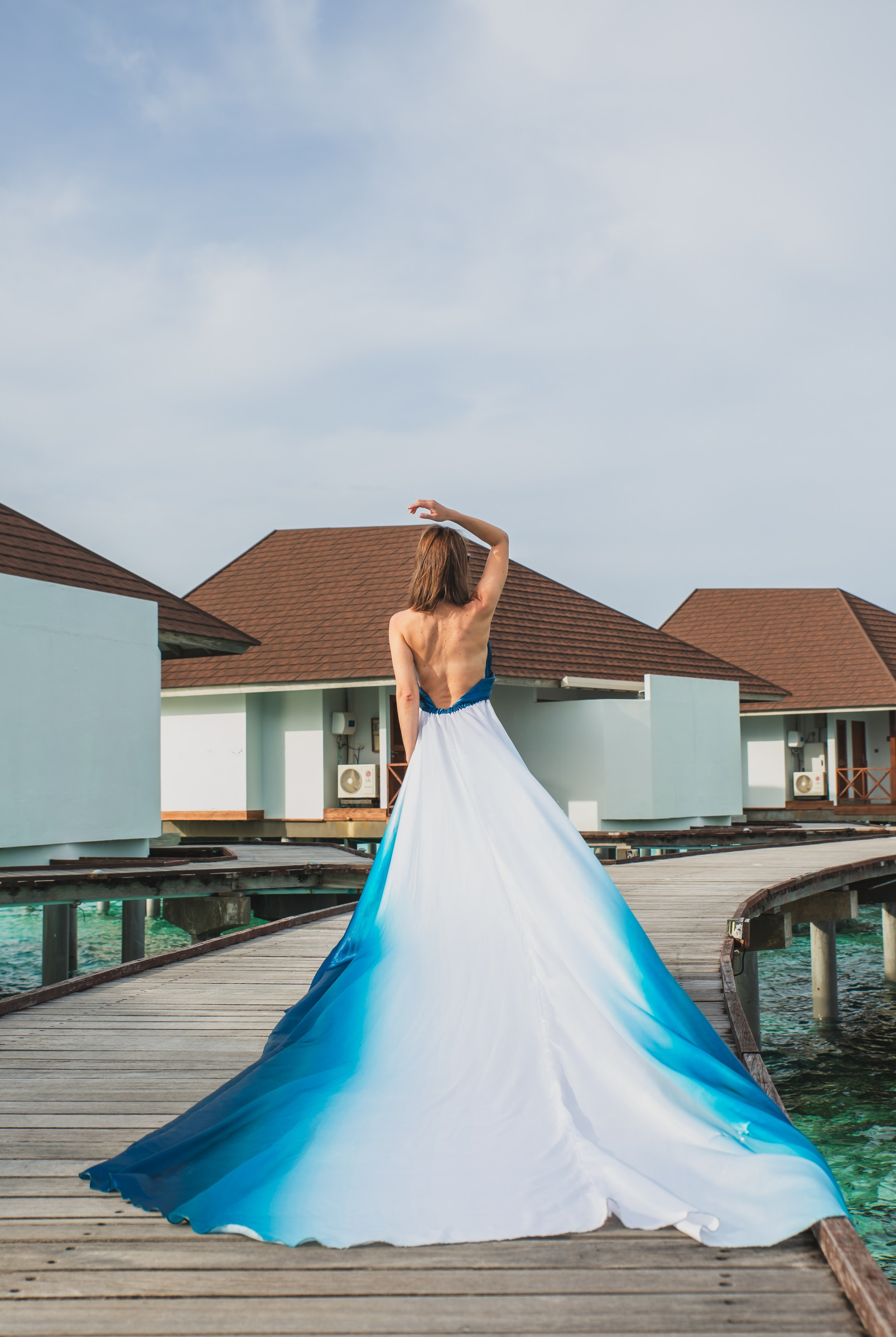 Летящие платья. Photographer in Maldives