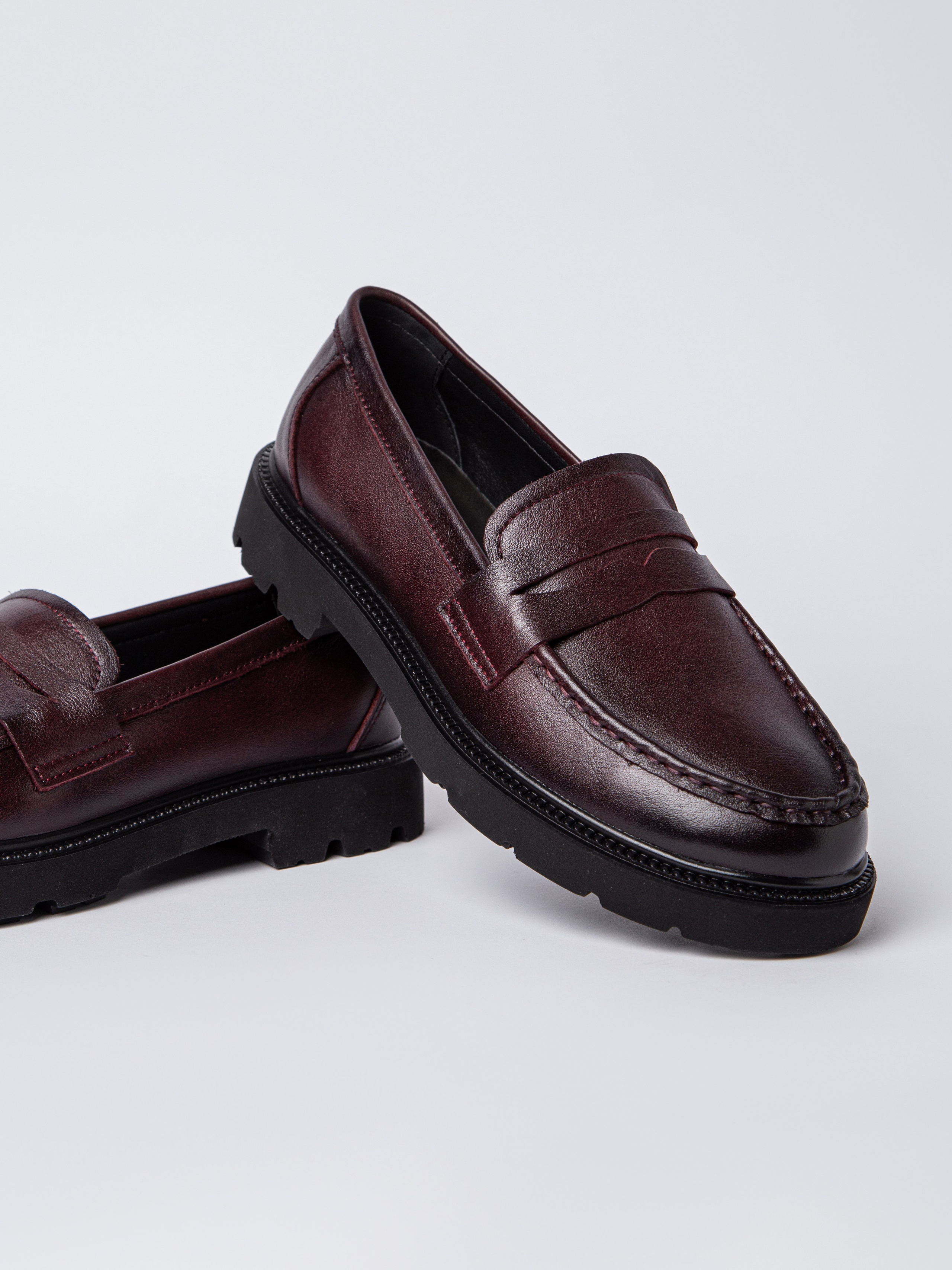 Съемка обуви для брендов и каталогов в Москве Фотограф Анна Татаурова. Фотограф Анна Татаурова | Авторская фотосъемка в Москве