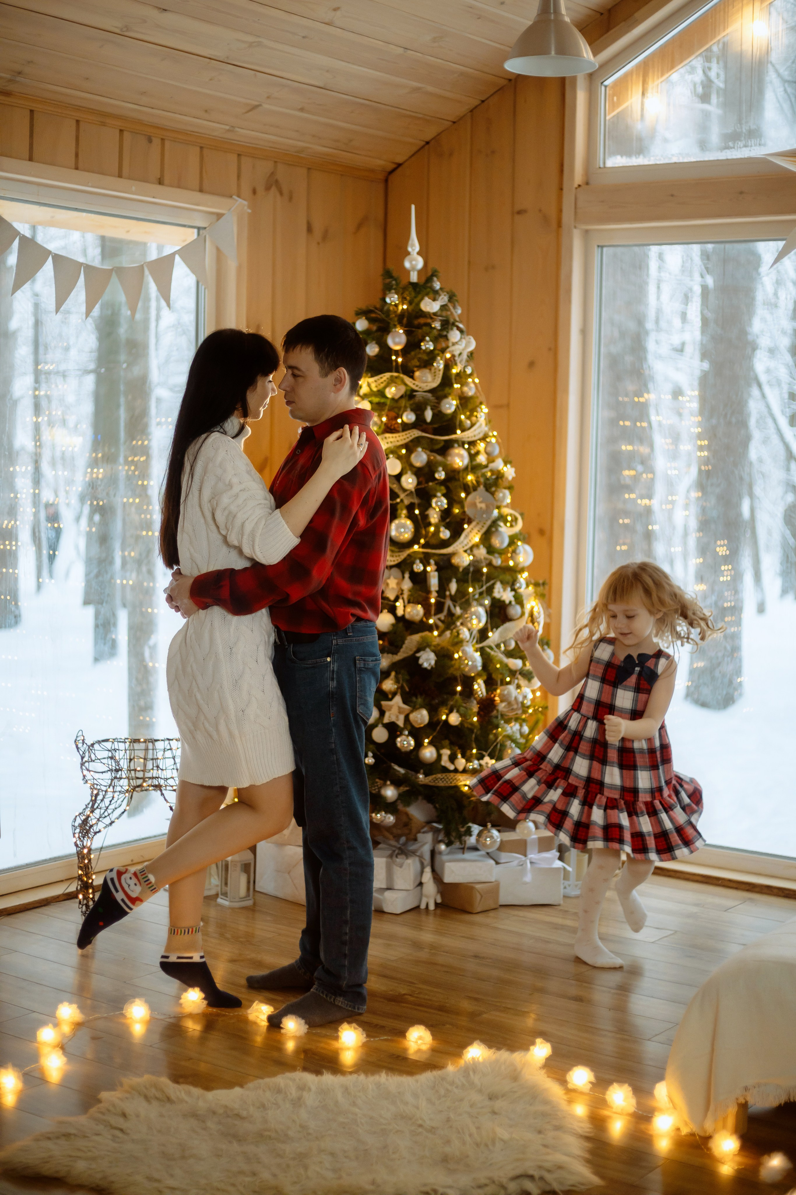 Новогодние Сергей, Татьяна и Мирослава. Детский и семейный фотограф г. Чебоксары Оля Горбунова