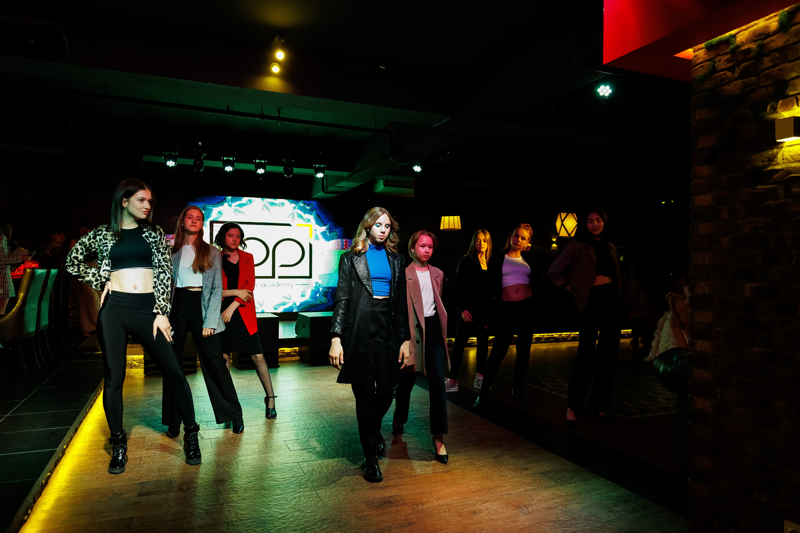 Выпускной модельной школы Top.nsk. Фотограф Новосибирск — Наталья Гресь