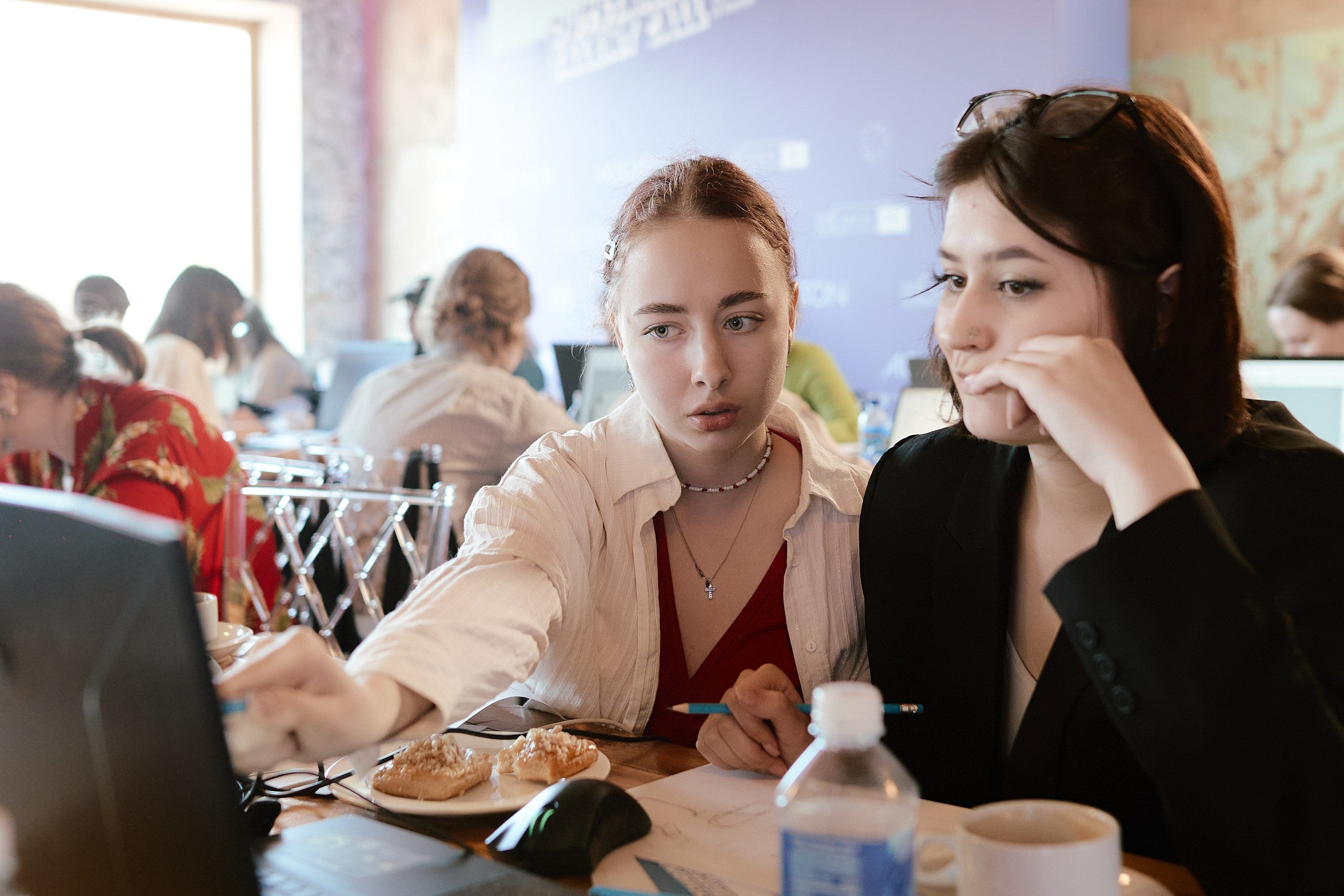 OUTSTANDING DESIGN TALENT CALL. Фотограф Перминов Никита СПБ