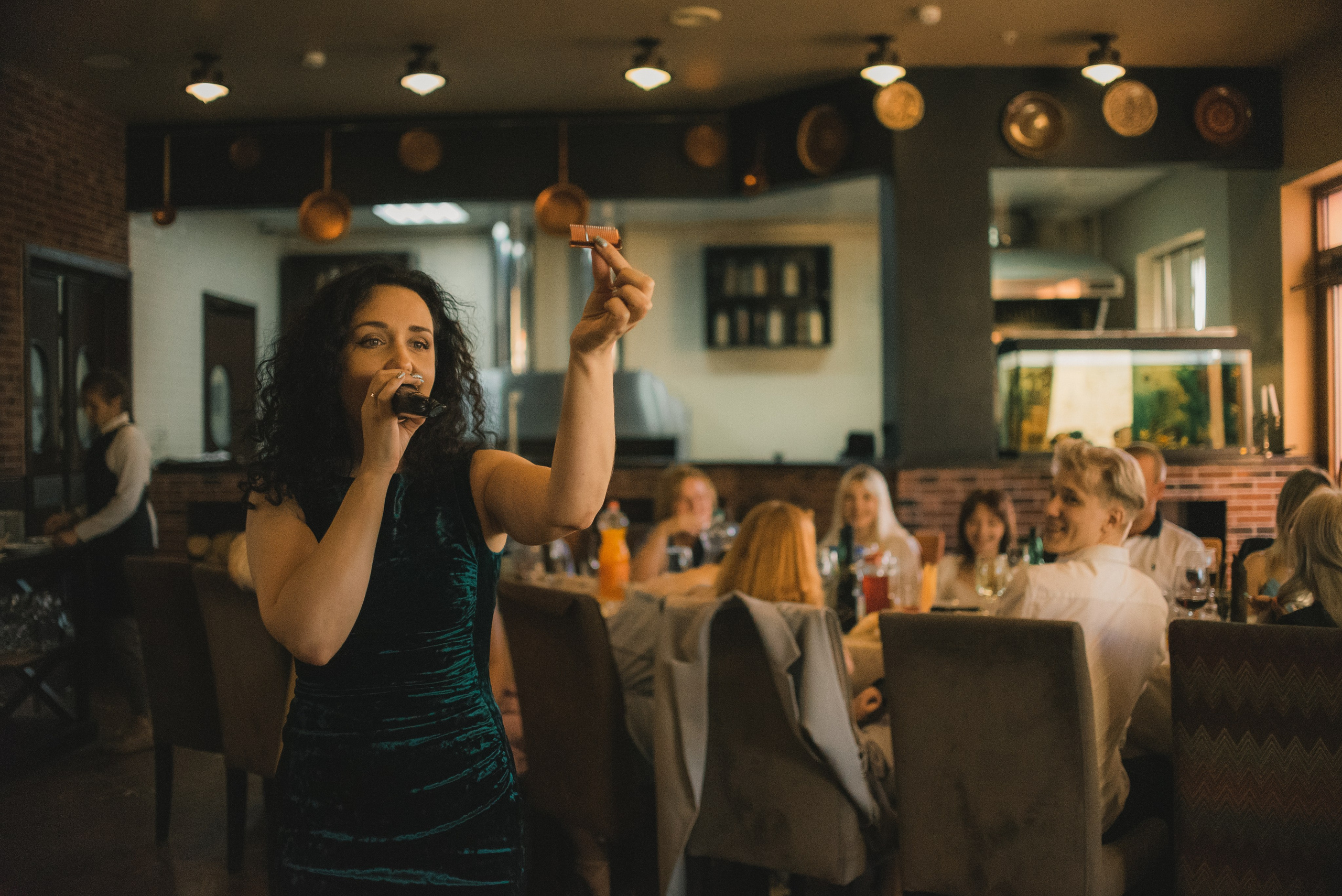 Саксофонист москва ведущий москва живая музыка на свадьбу ведущий. Свадебный ведущий в Москве Саксофон на свадьбу