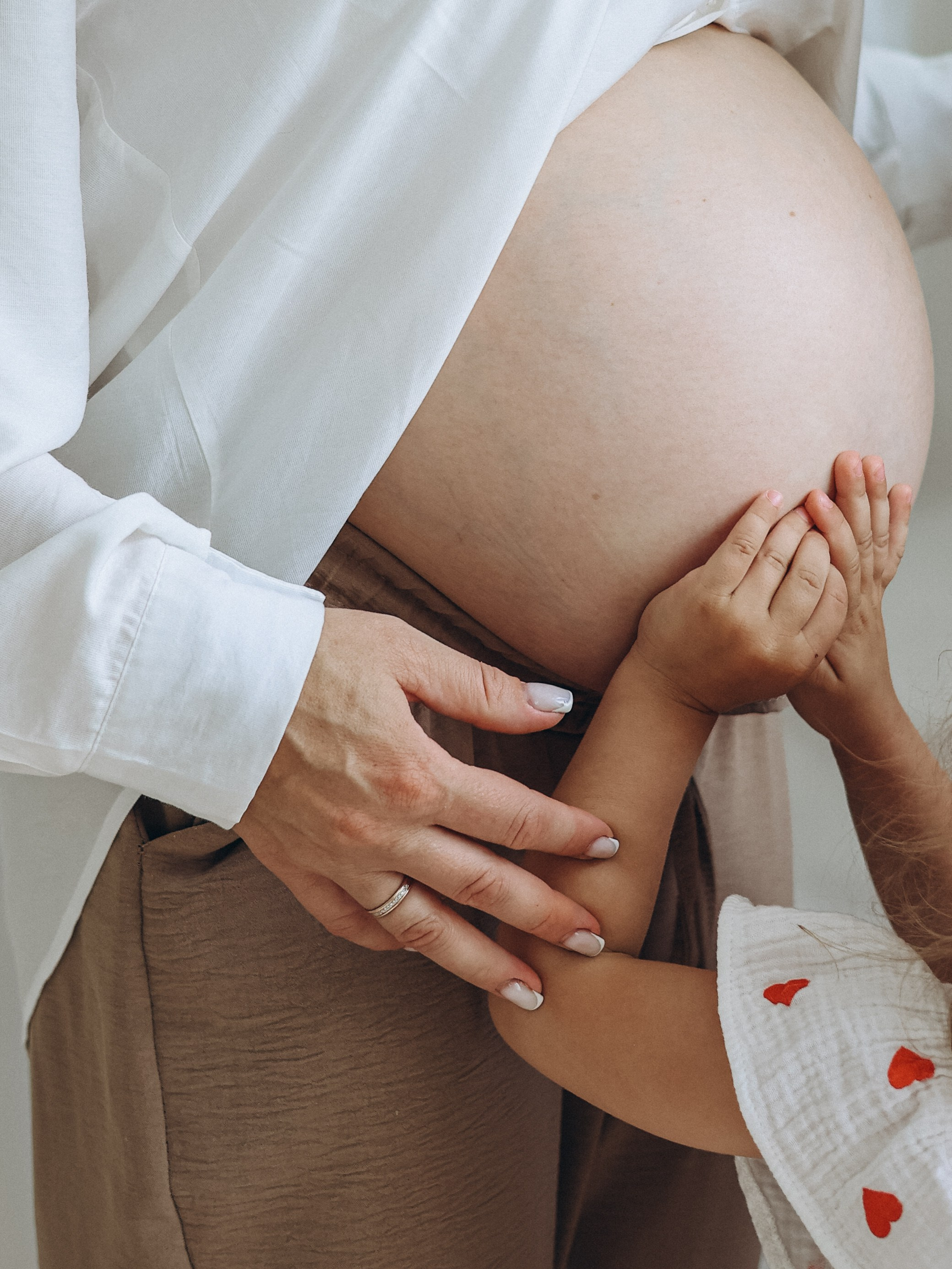 Семейная фотосессия, фотосессия беременности, фотостудия Вилла Нина, Villa Nina г. Екатеринбург. Семейный и детский фотограф в  г. Екатеринбурге Холодова Юлия
