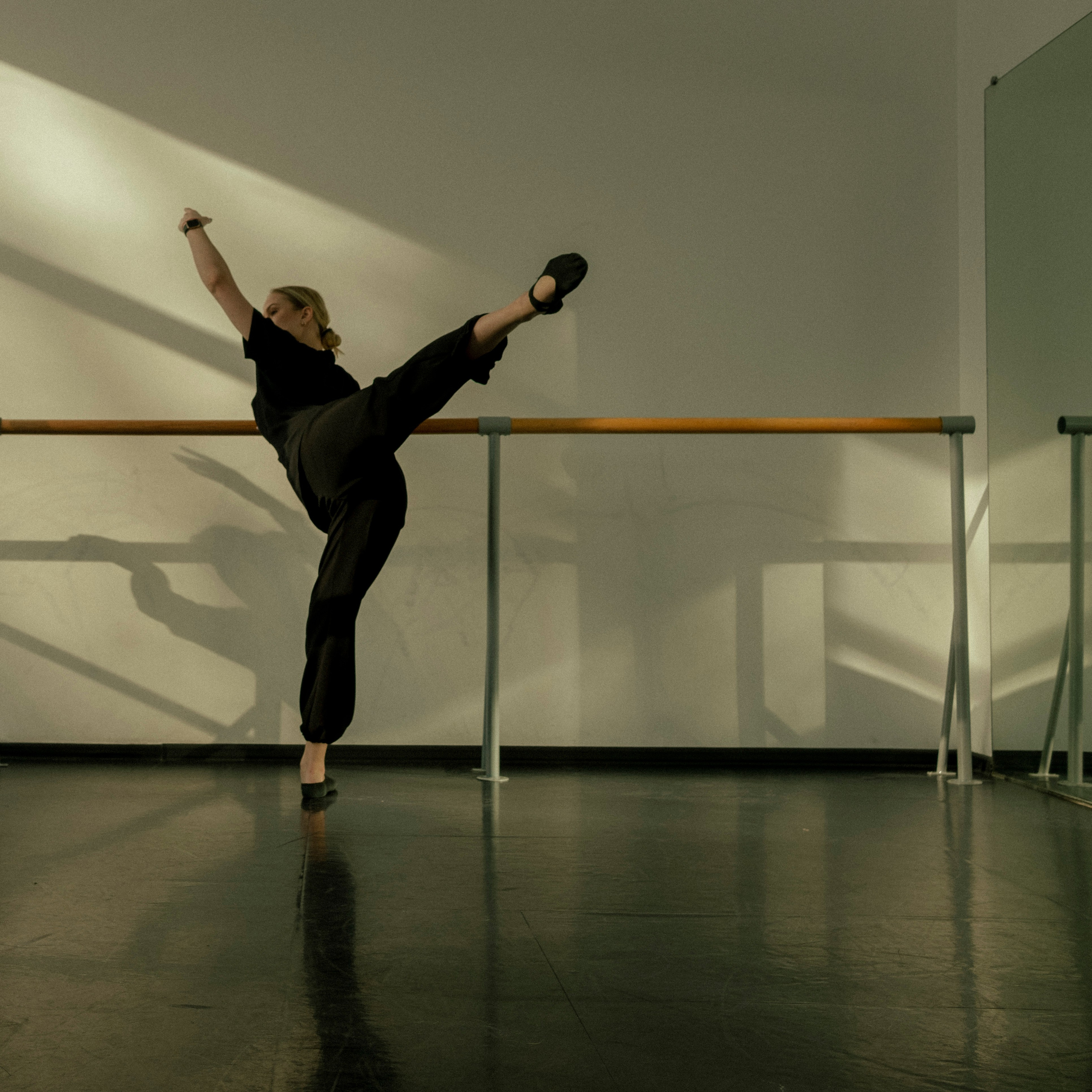 Танцы, 2022. Портретный фотограф в Москве Евгения Яковенко