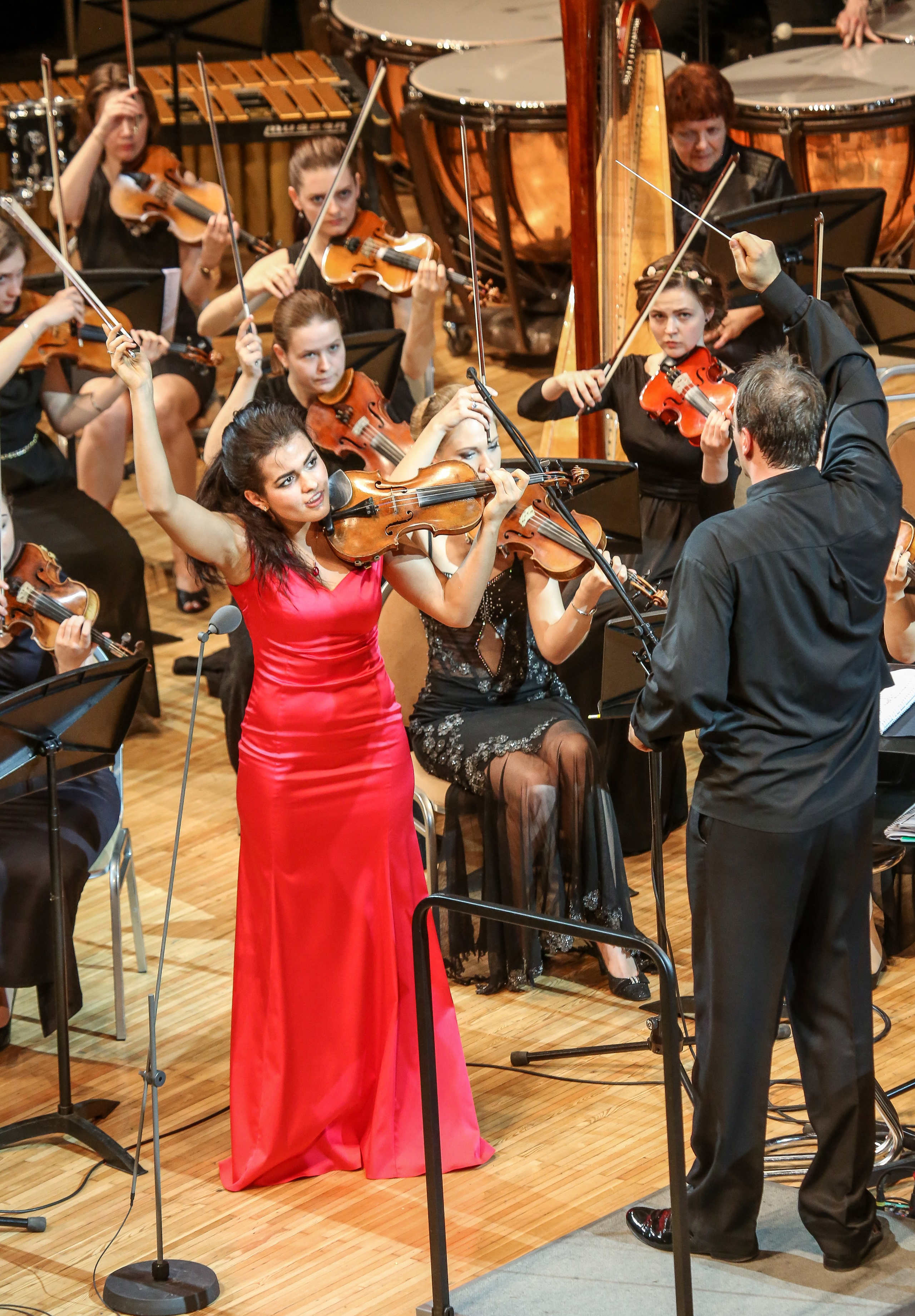 Музыкальные таланты Содружества. Дарья Письменюк / Darya Leitstern — фотограф, музыкант, журналист, путешественник