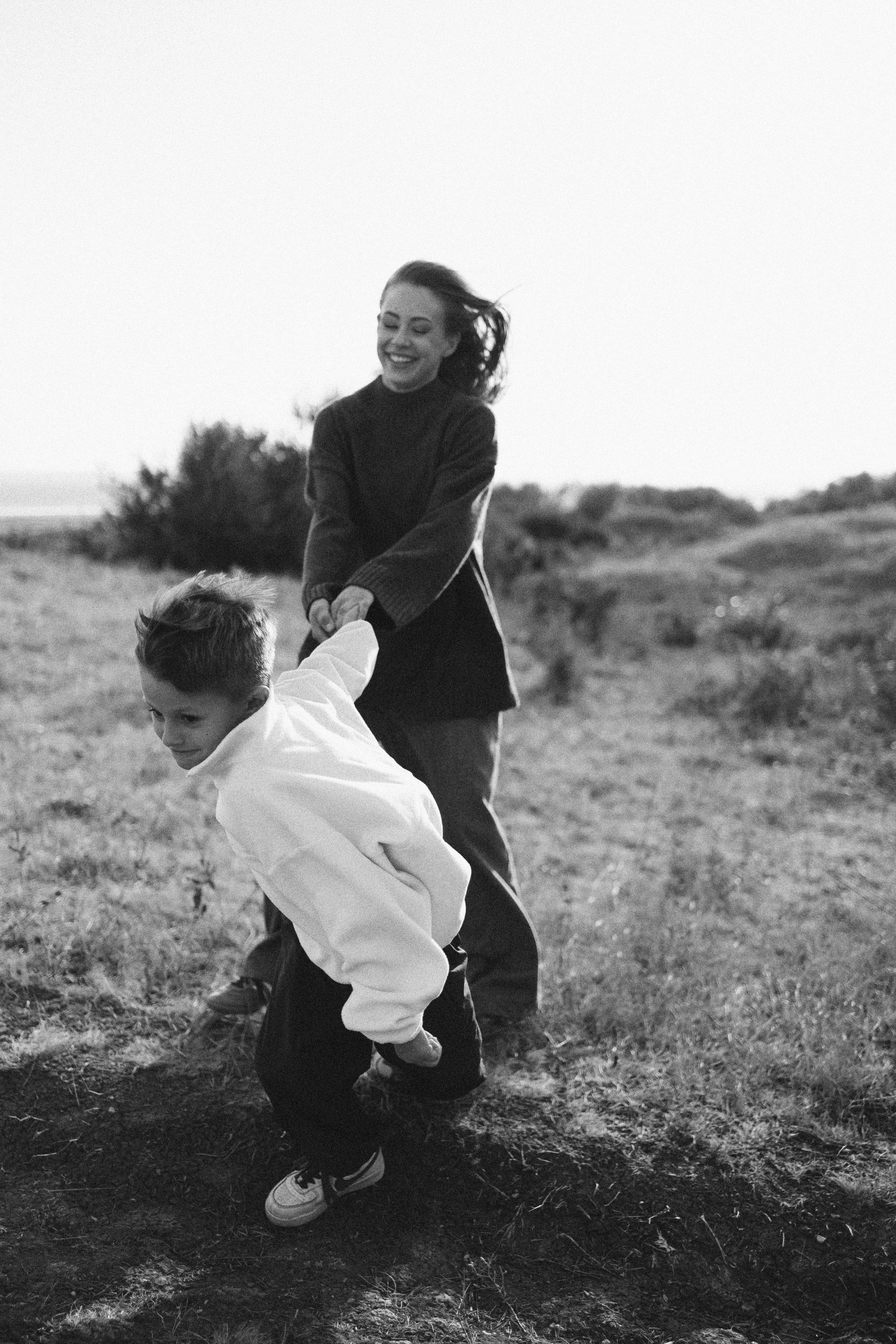 Семейная история, закат в Мержаново. Семейный и детский фотограф, таганрог, ростов-на-дону