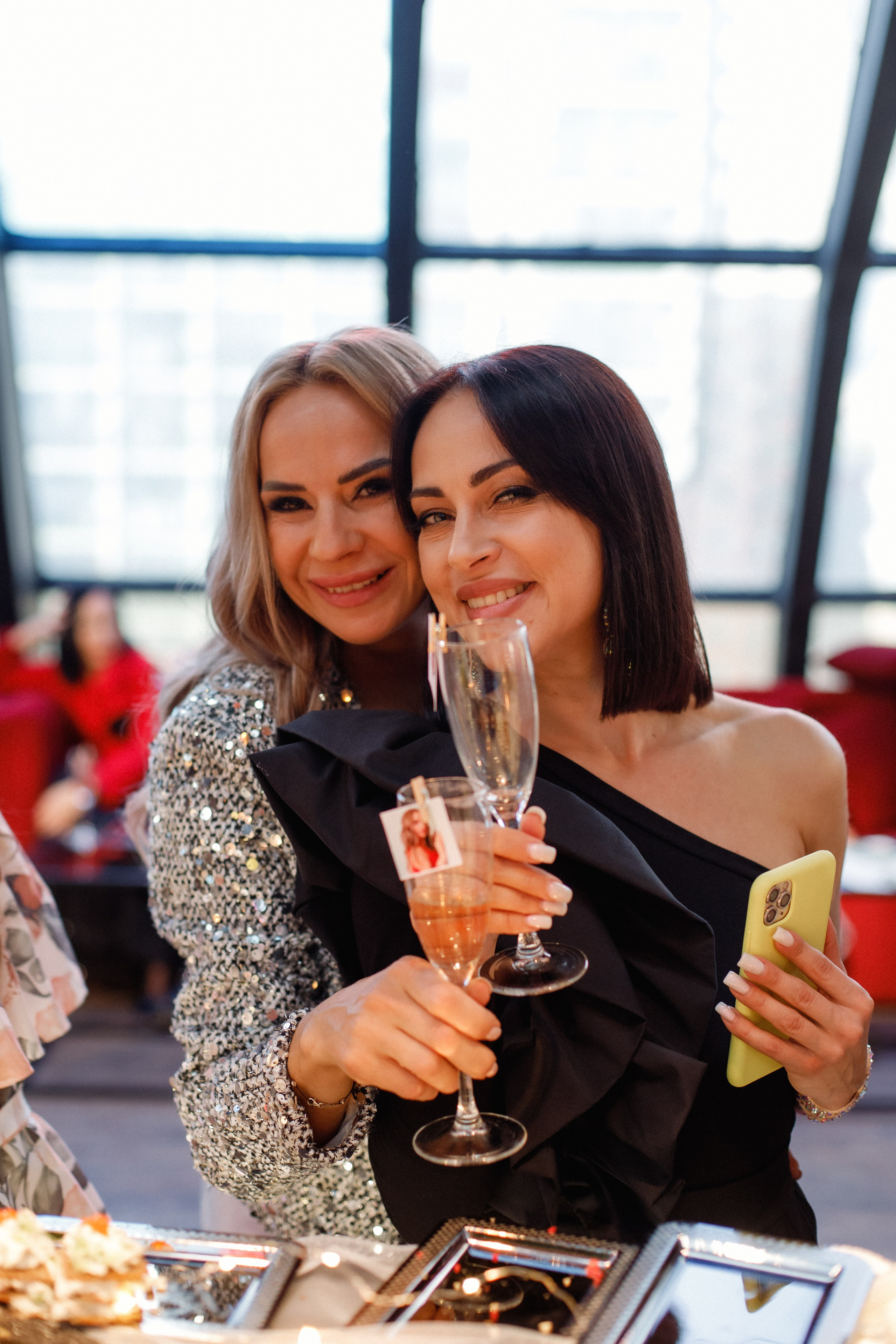 QUEEN KHV [12 ЛЕТ]. СВОИ. ФОТООТЧЕТЫ-СОБЫТИЯ-МЕСТА